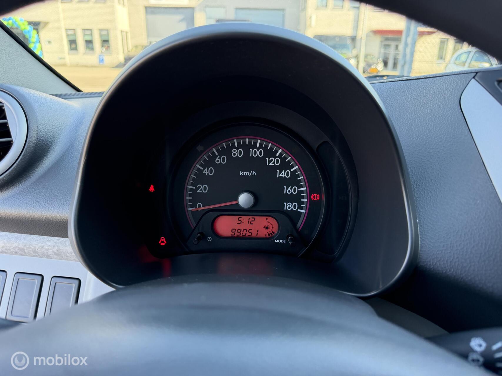 Foto van Nissan Nissan Pixo