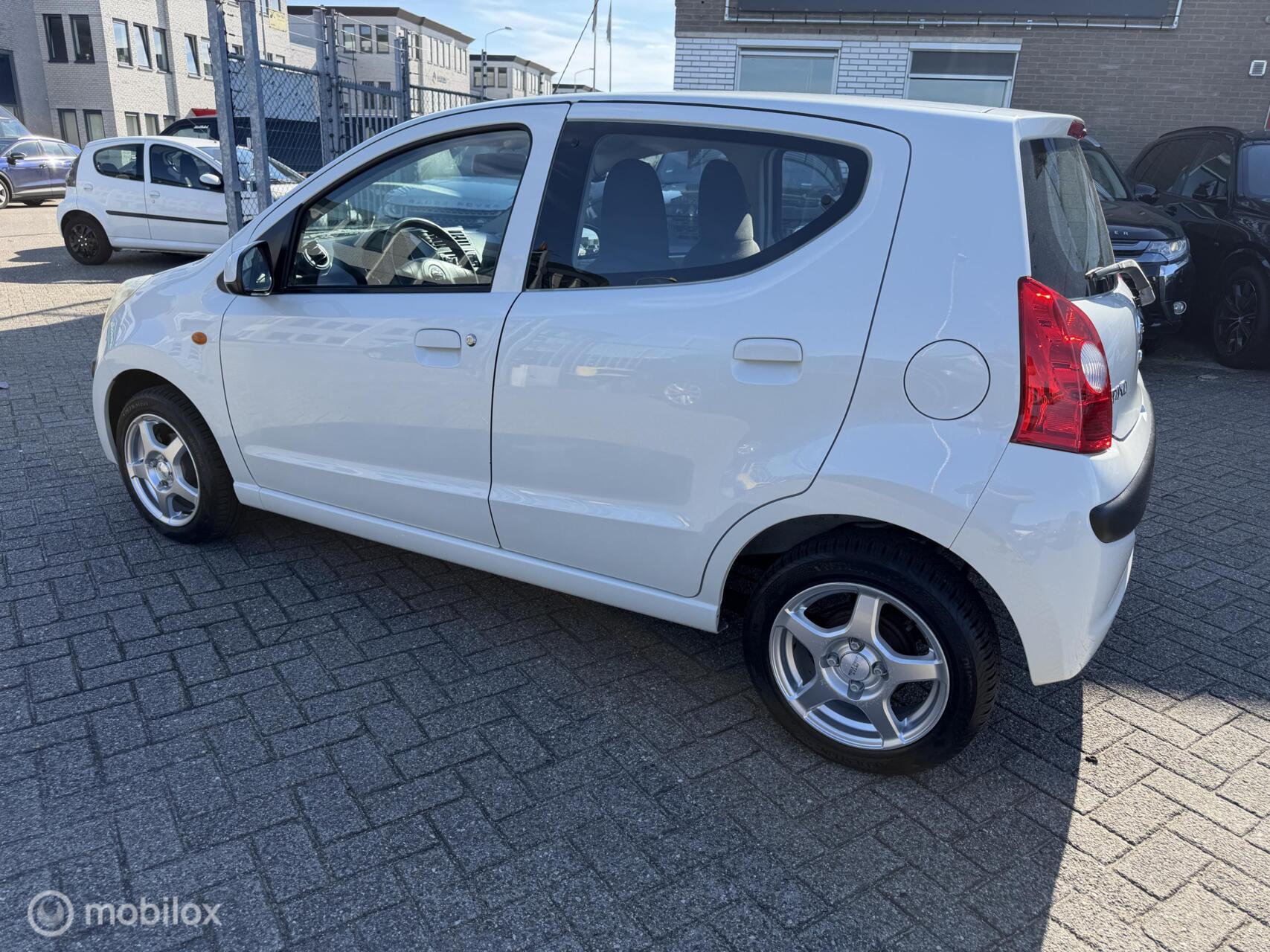 Foto van Nissan Nissan Pixo
