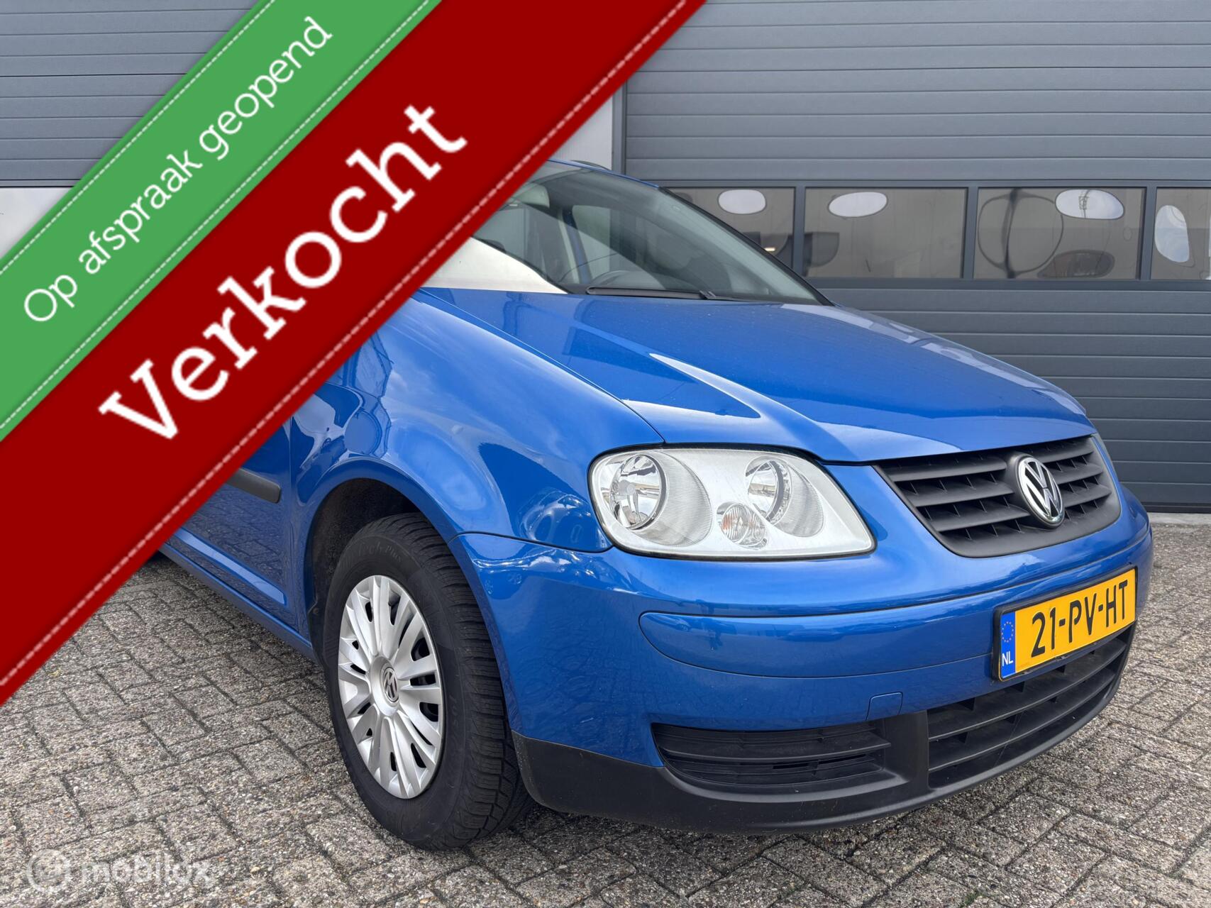 Volkswagen Touran 1.6-16V Athene Uitvoering 2004 - voorkant