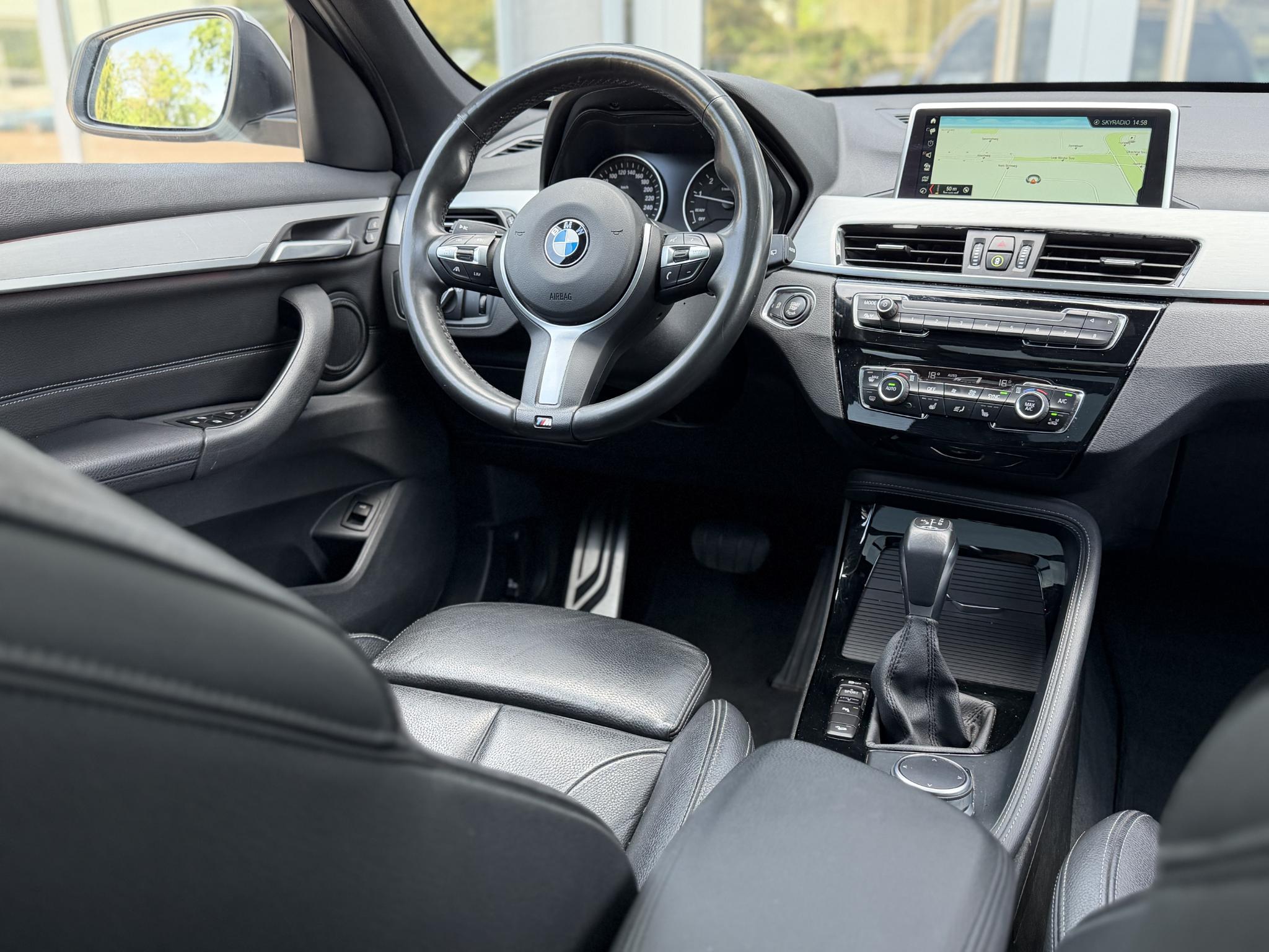 Foto van BMW X1 Xdrive25i
