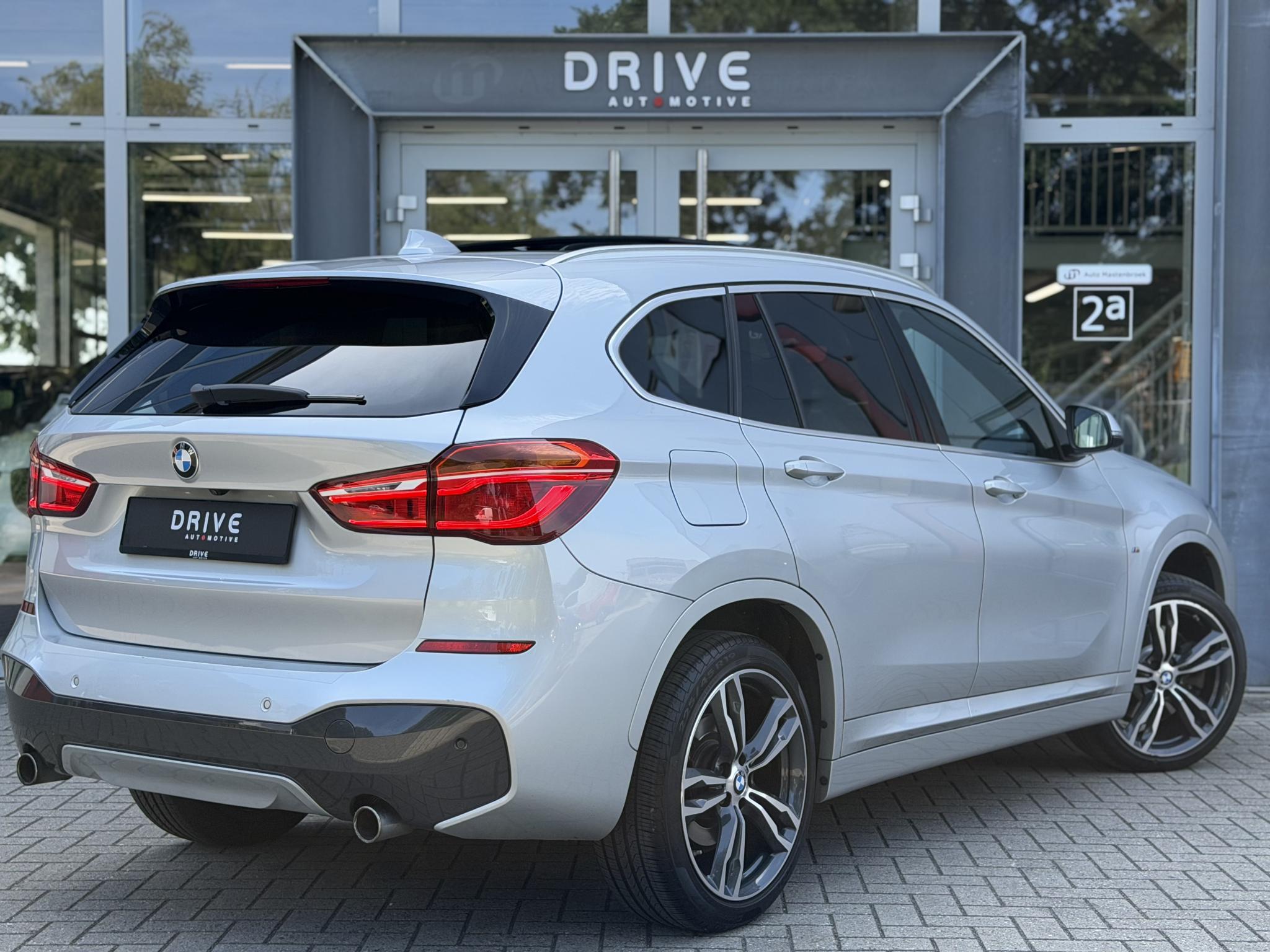 Foto van BMW X1 Xdrive25i