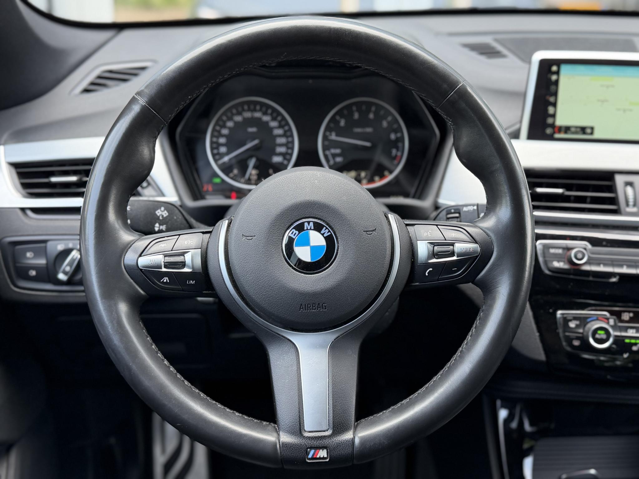 Foto van BMW X1 Xdrive25i