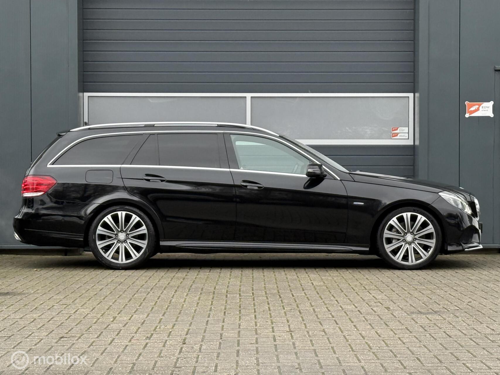 Mercedes-Benz E 350 Bluetec 4Matic 350 BlueTEC 4MATIC Avantgarde 2013 - voorkant