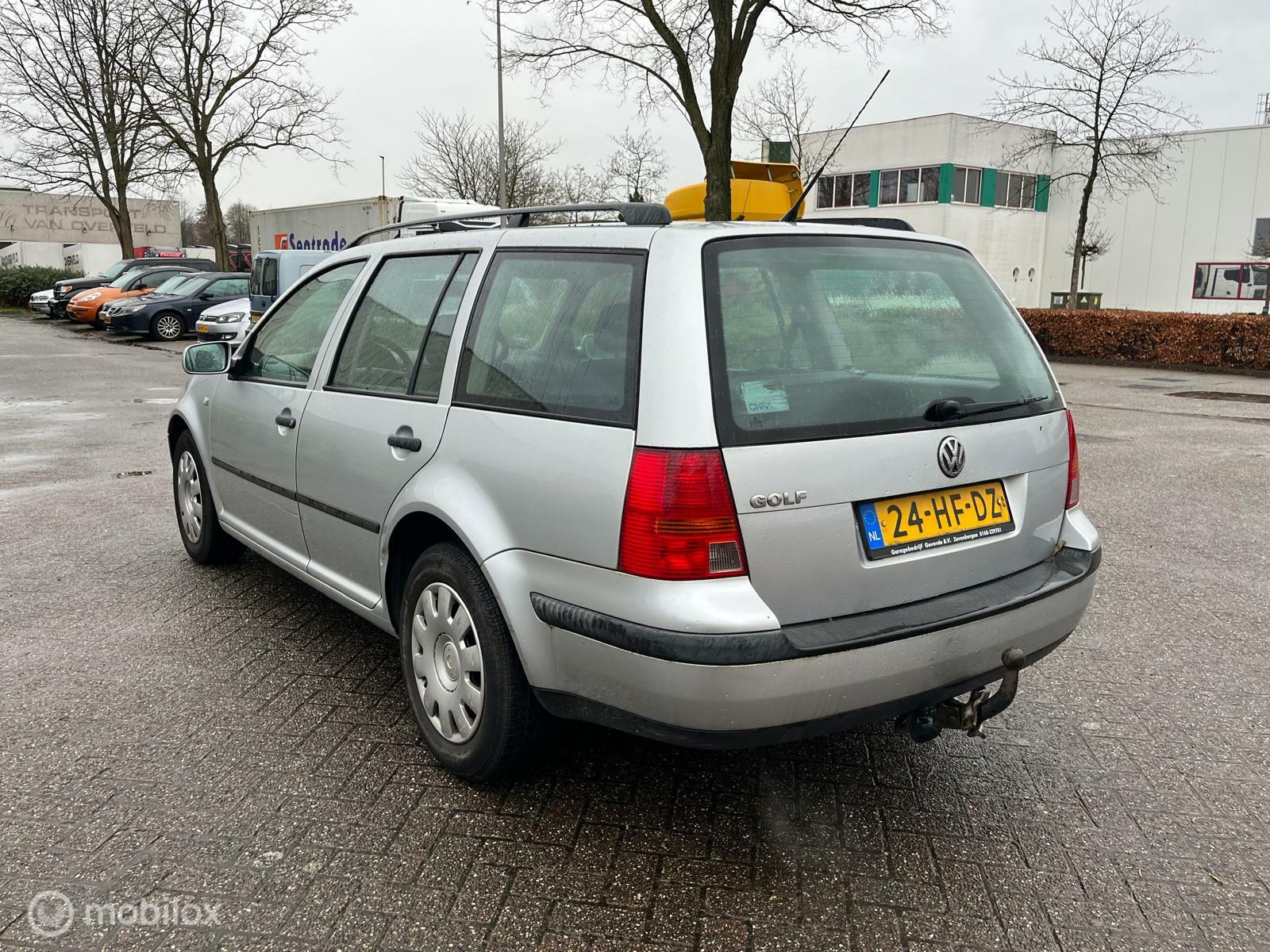 Foto van Volkswagen Golf Variant