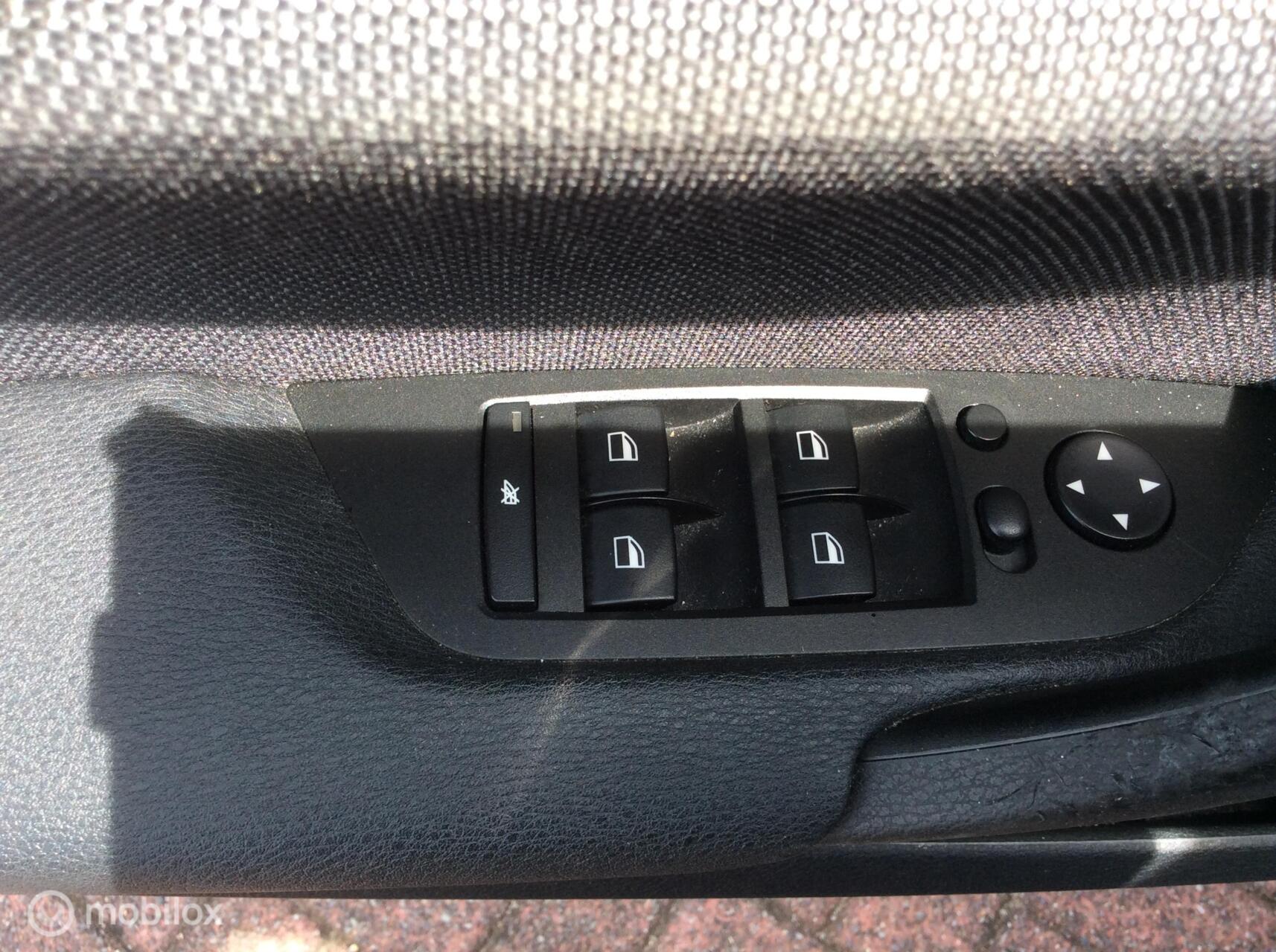 Foto van BMW X1 sDrive 18i