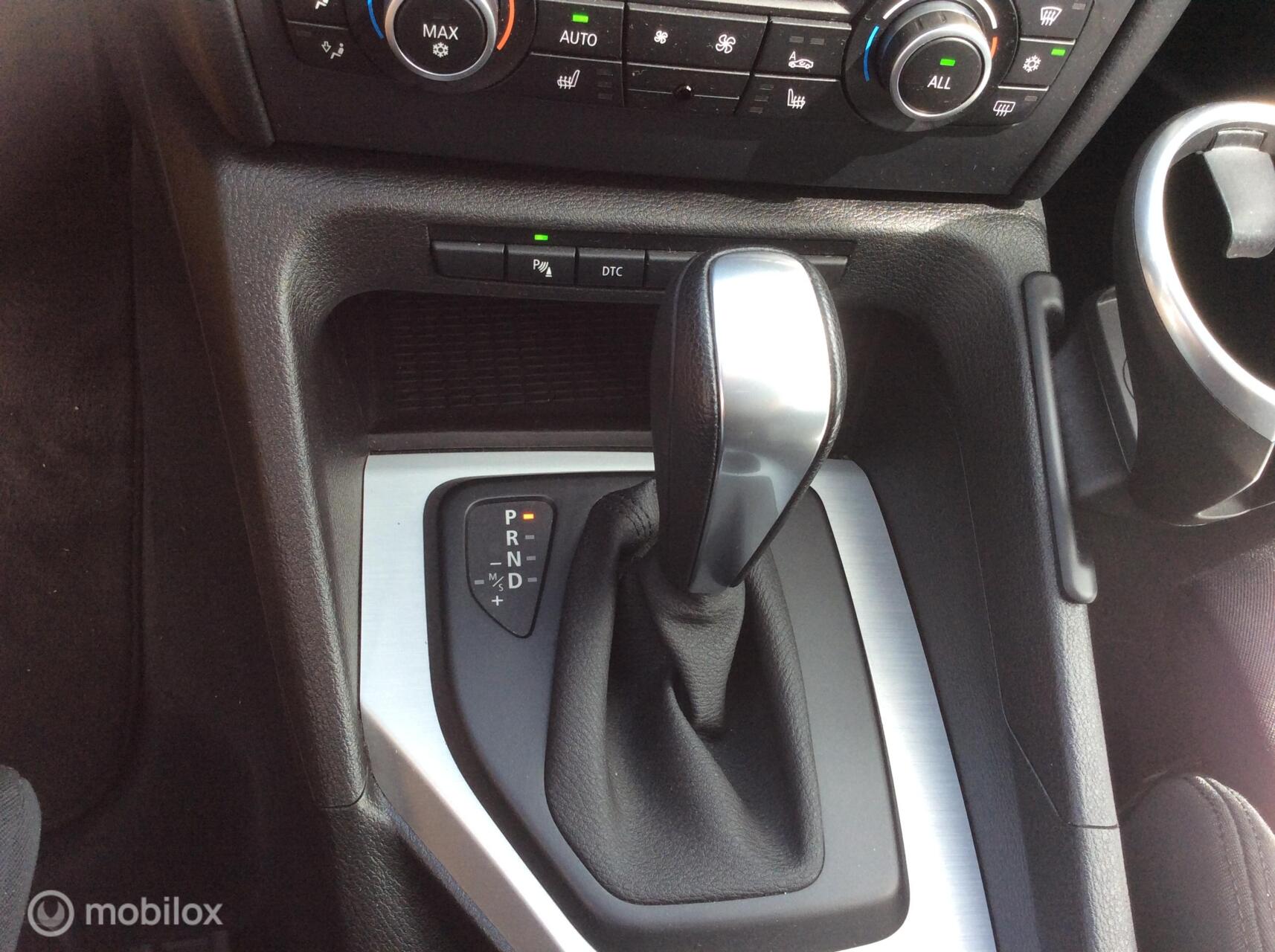 Foto van BMW X1 sDrive 18i