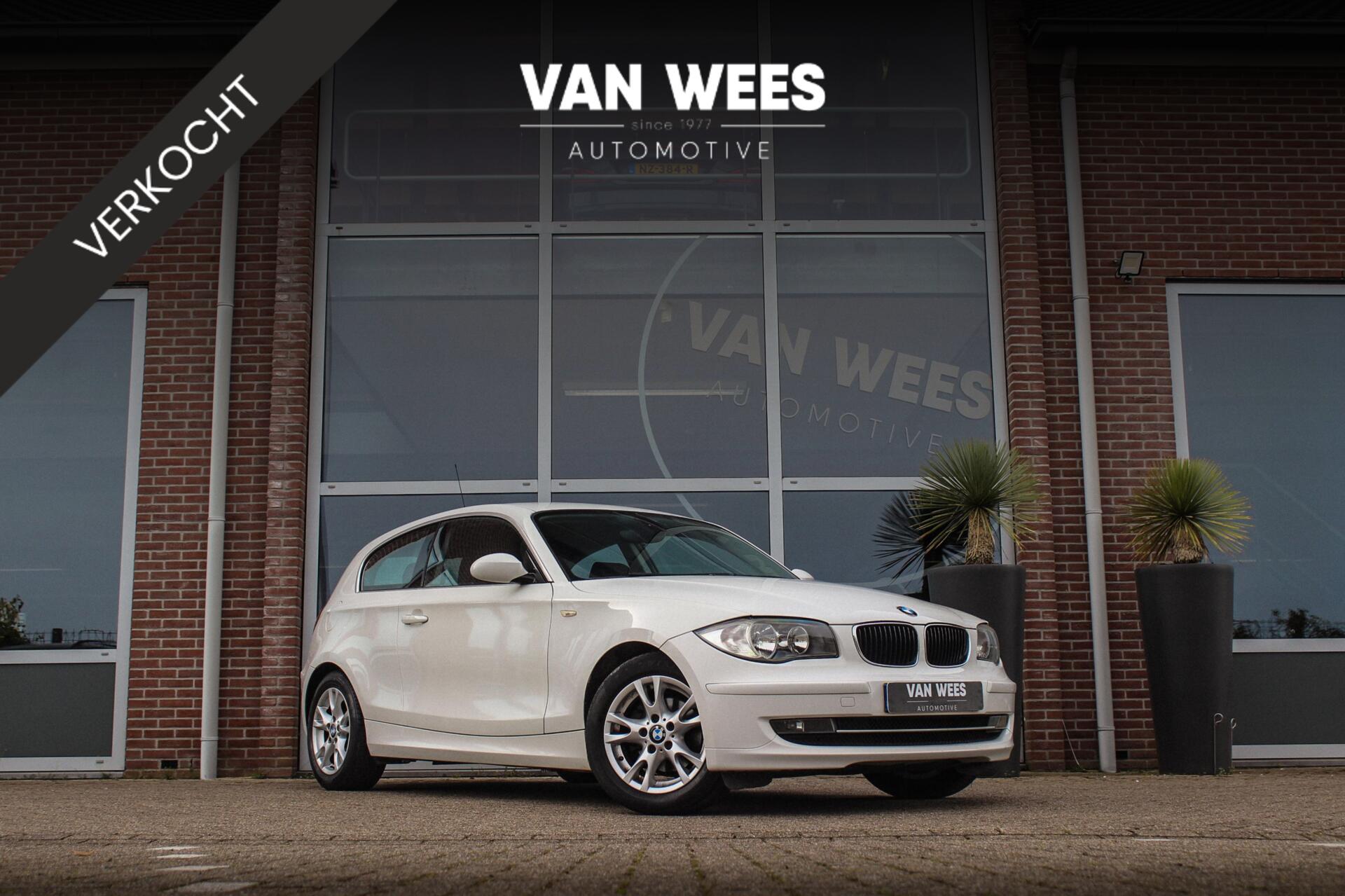 BMW 1er Reihe 116i Business Line | Facelift | Origineel Nederlands | Sportstoelen | Chrome Line | Regensensor | Airco | Automatische lichtschakelaar | Middenarmsteun | 16 inch 2008 - voorkant