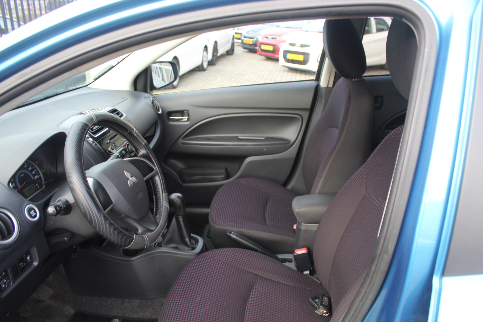 Foto van Mitsubishi Space Star