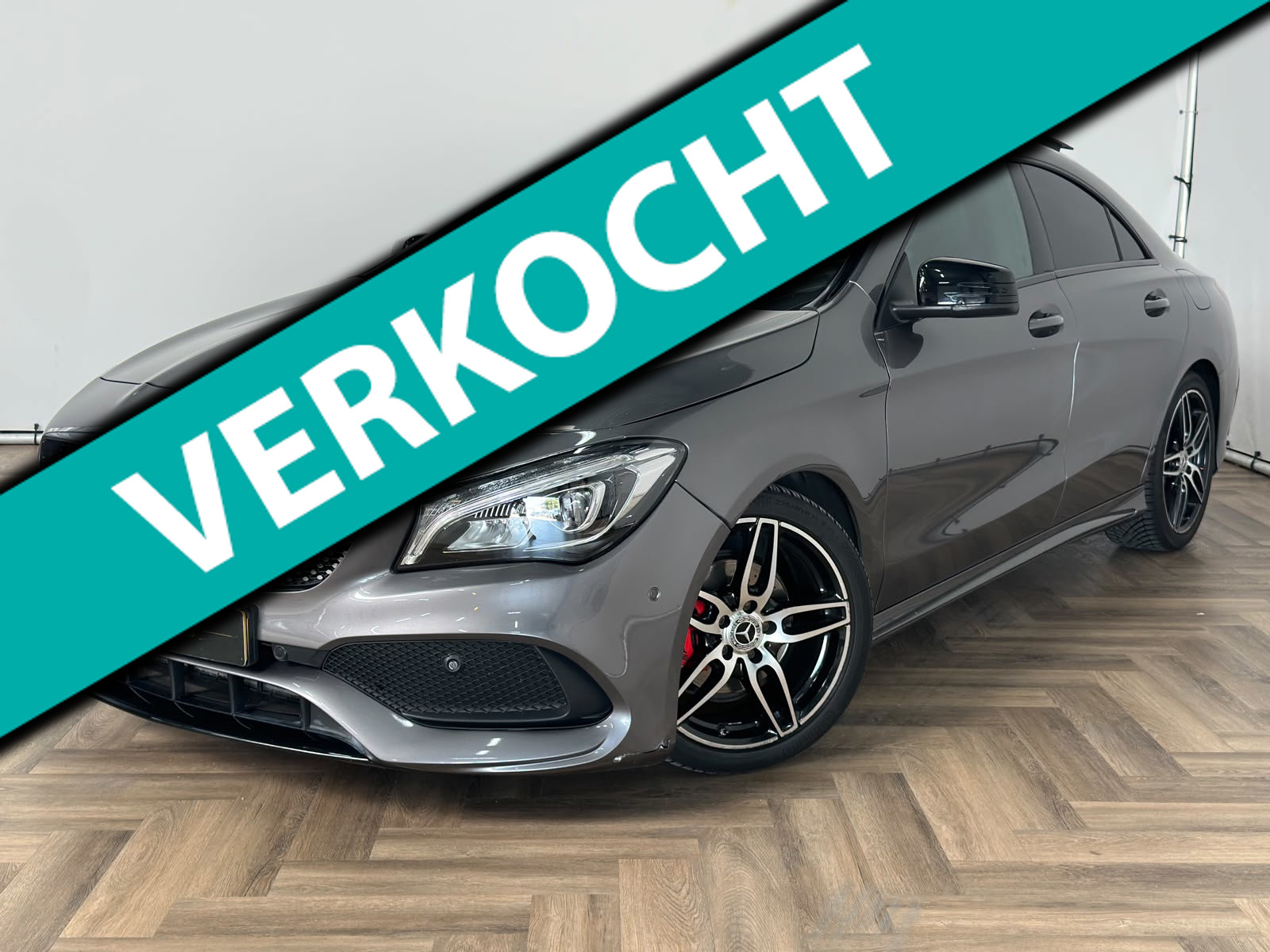 Foto van MERCEDES-BENZ CLA 180