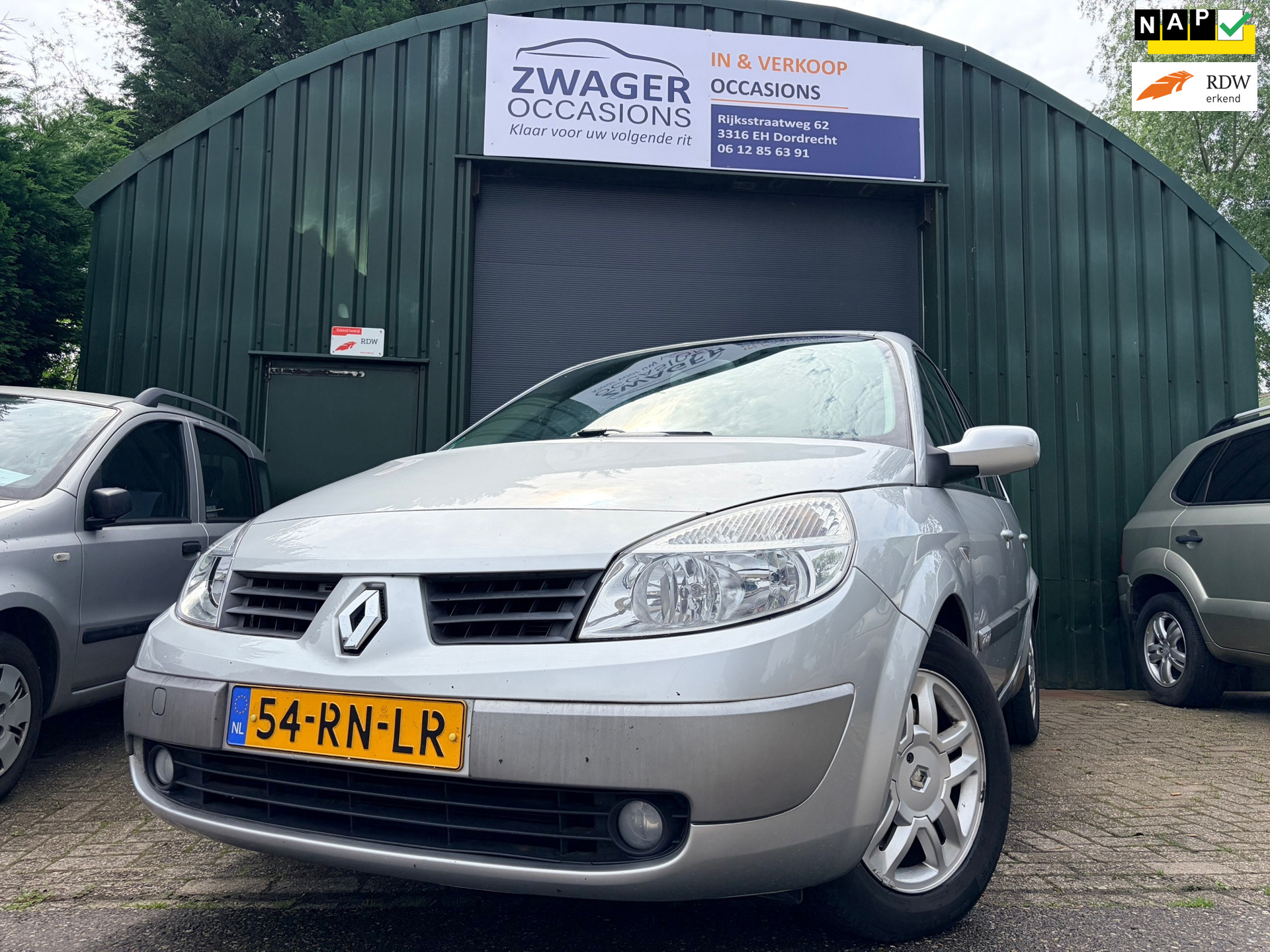 Foto van RENAULT MEGANE SCENIC