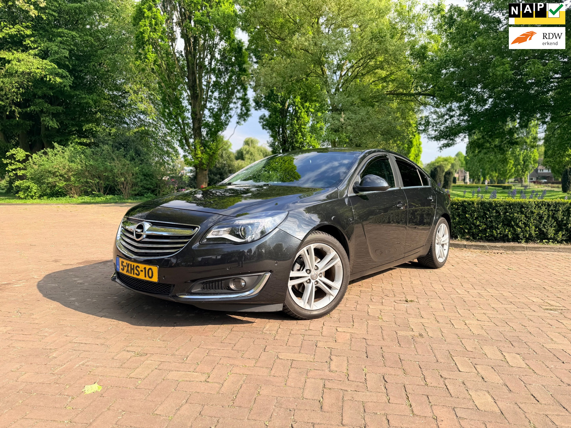 Foto van OPEL INSIGNIA LIMOUSINE HB