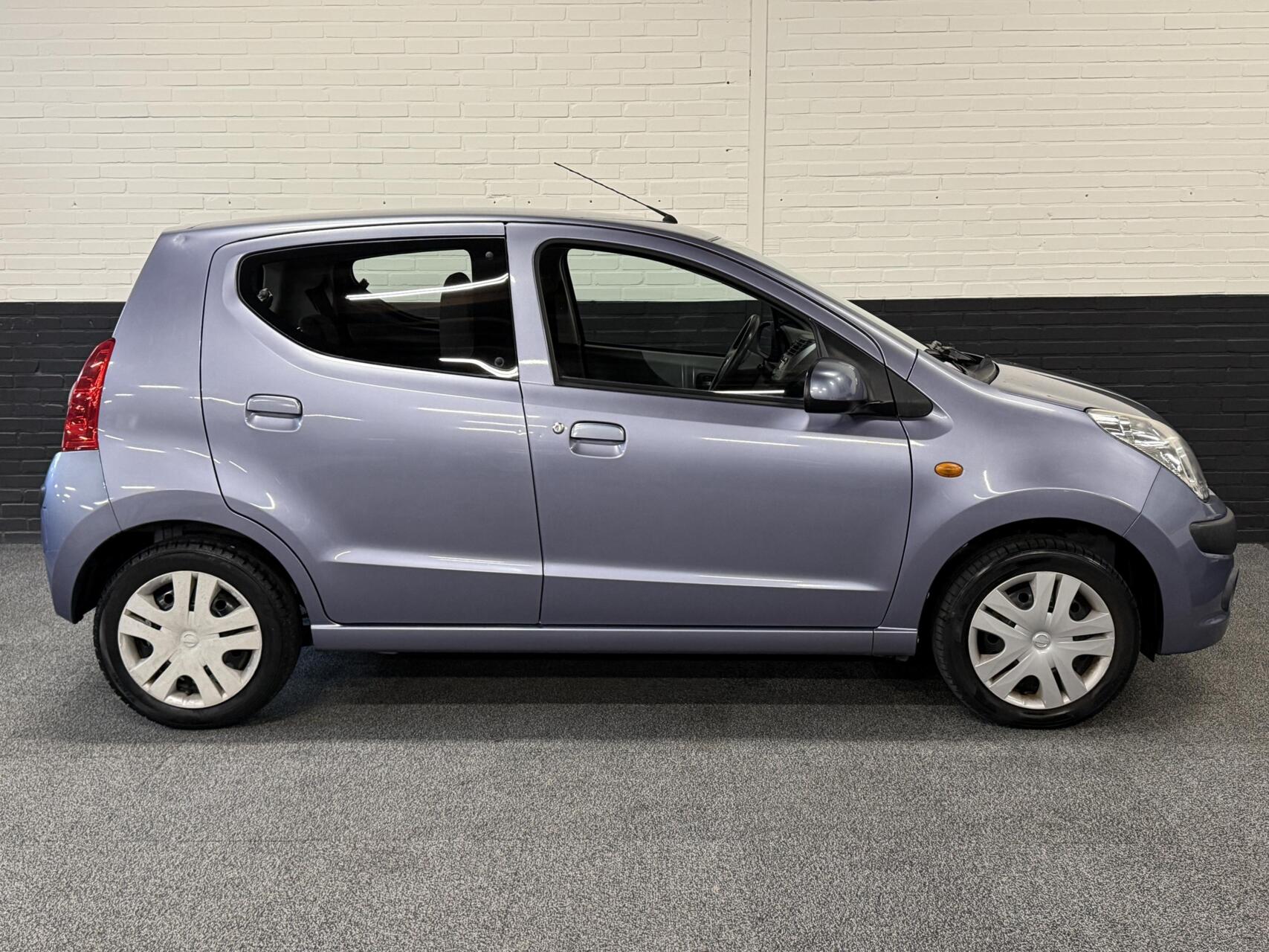 Foto van Nissan Nissan Pixo