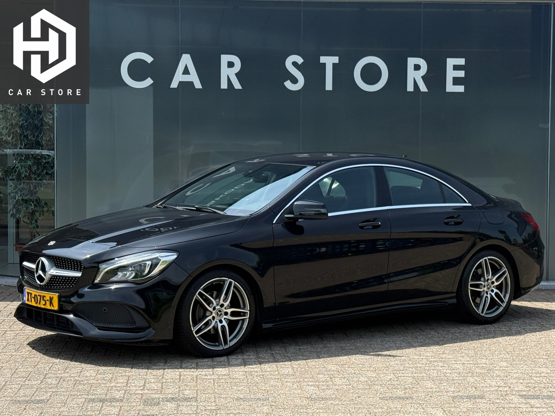 Foto van MERCEDES-BENZ CLA 180