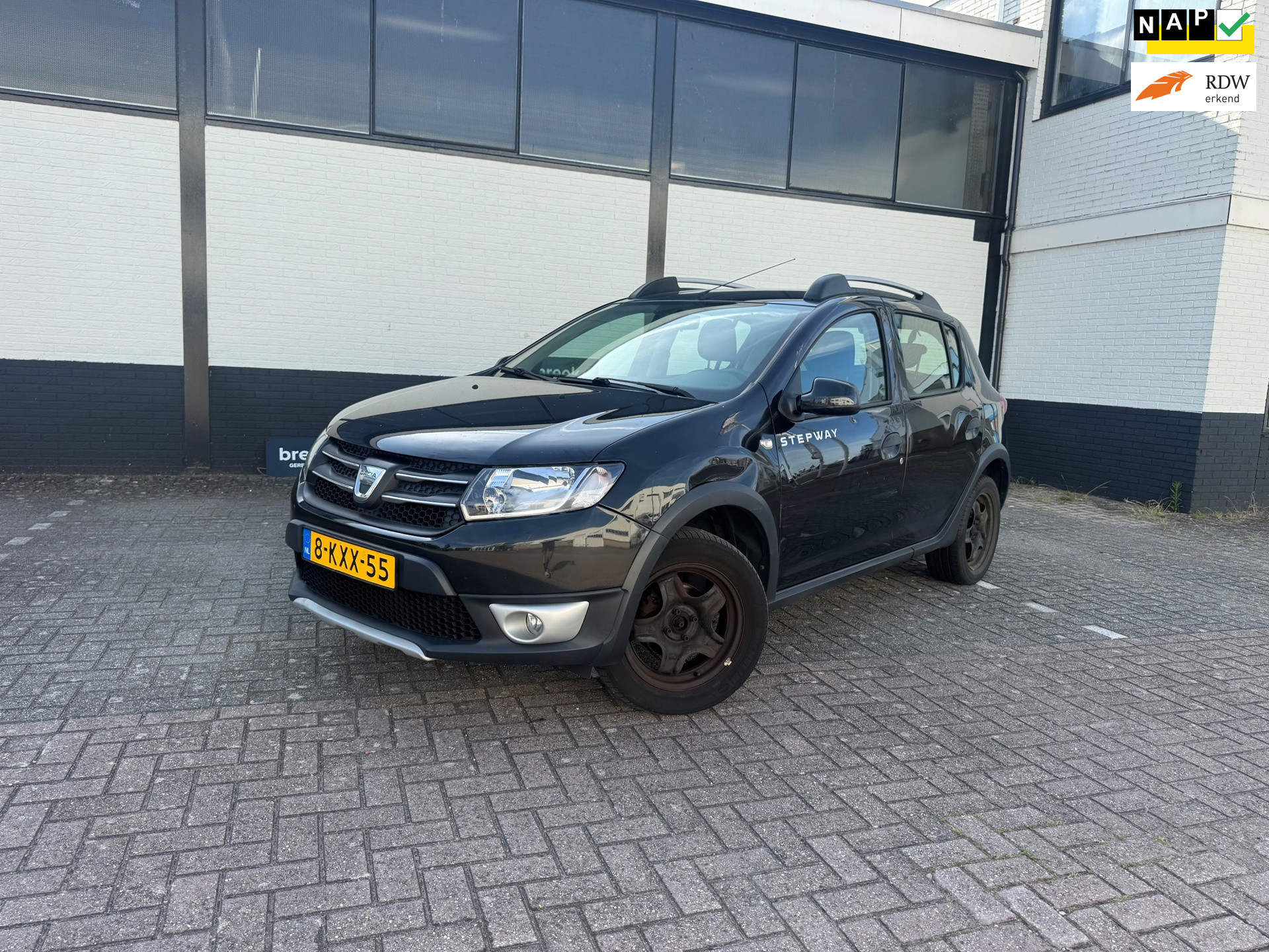 Foto van DACIA SANDERO