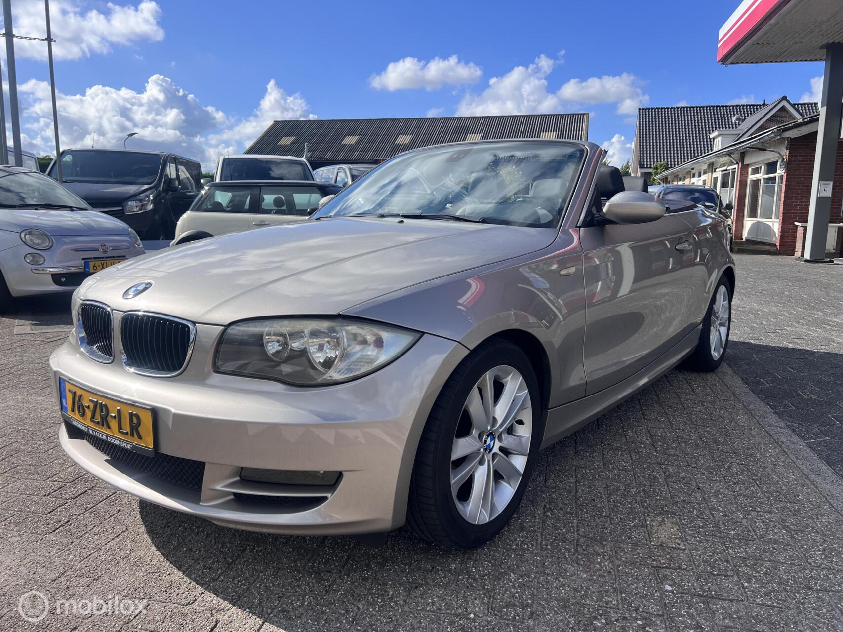 BMW 1er Reihe 118i High Executive 2008 - voorkant