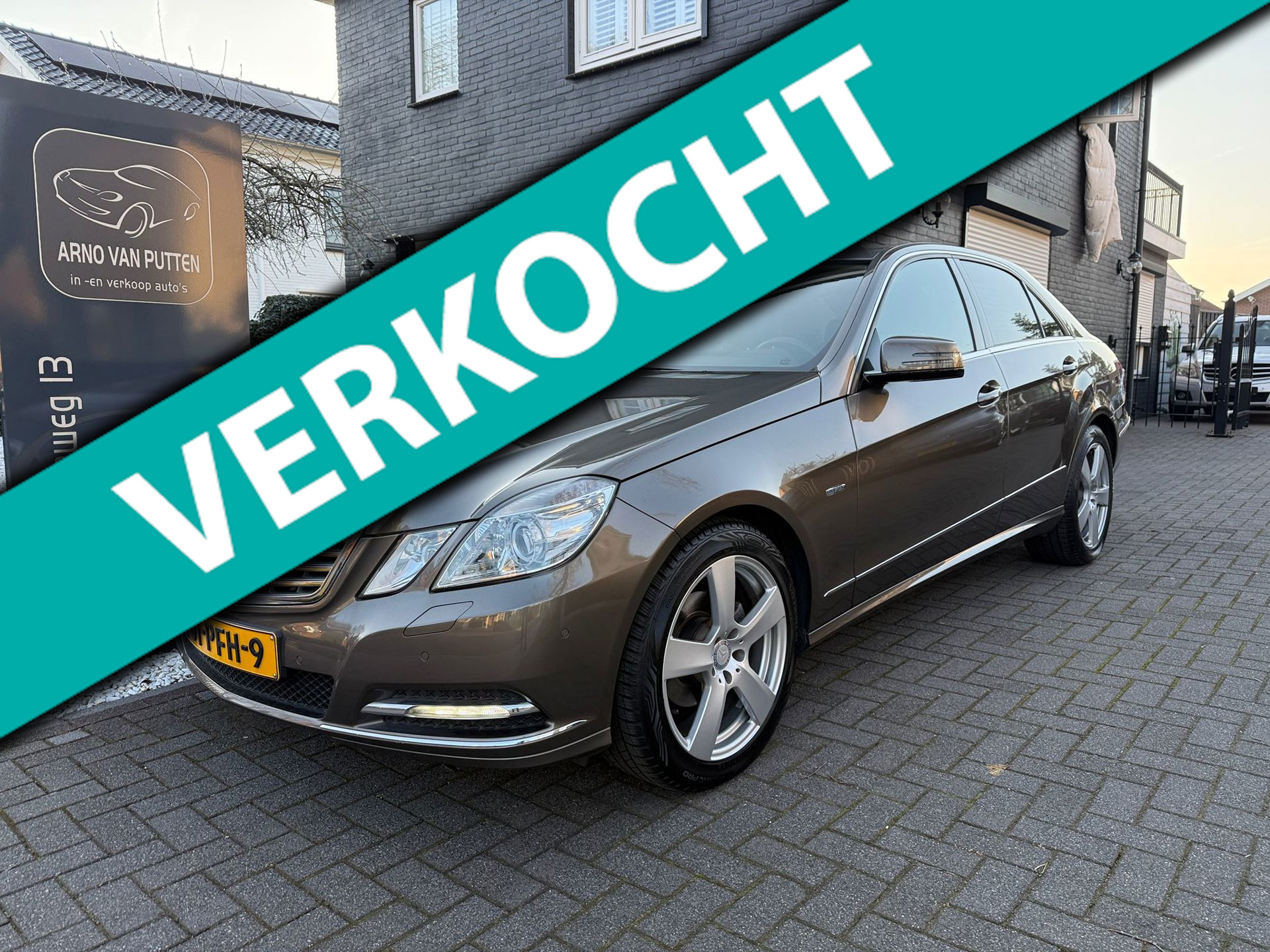 Mercedes-Benz E 200 CDI 200 CDI Business Class Elegance 2011 - voorkant