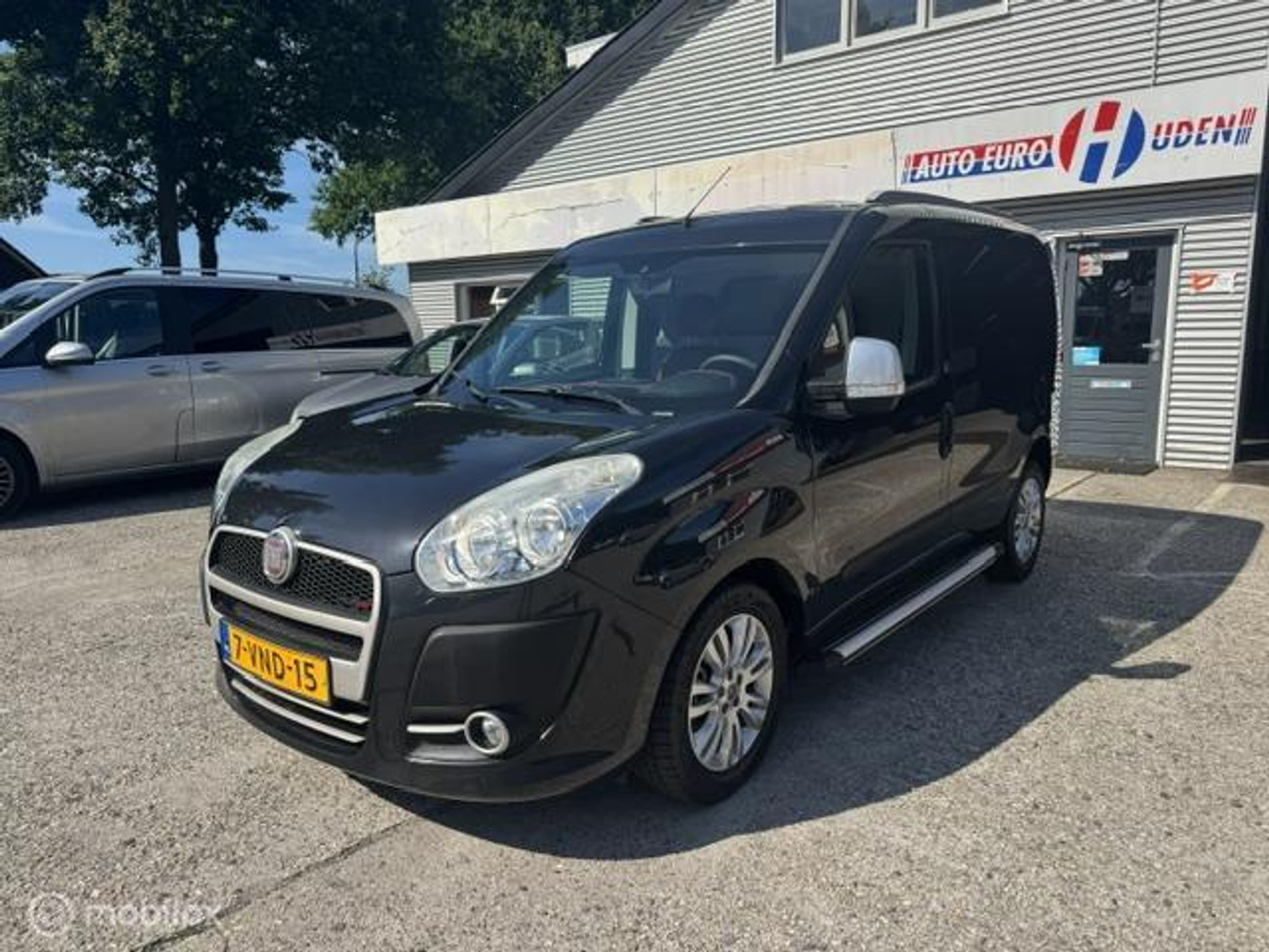 Fiat Fiat Doblo 1.6 MultiJet SX Automaat 1e.Eigenaar/DealerOH 2011 - voorkant