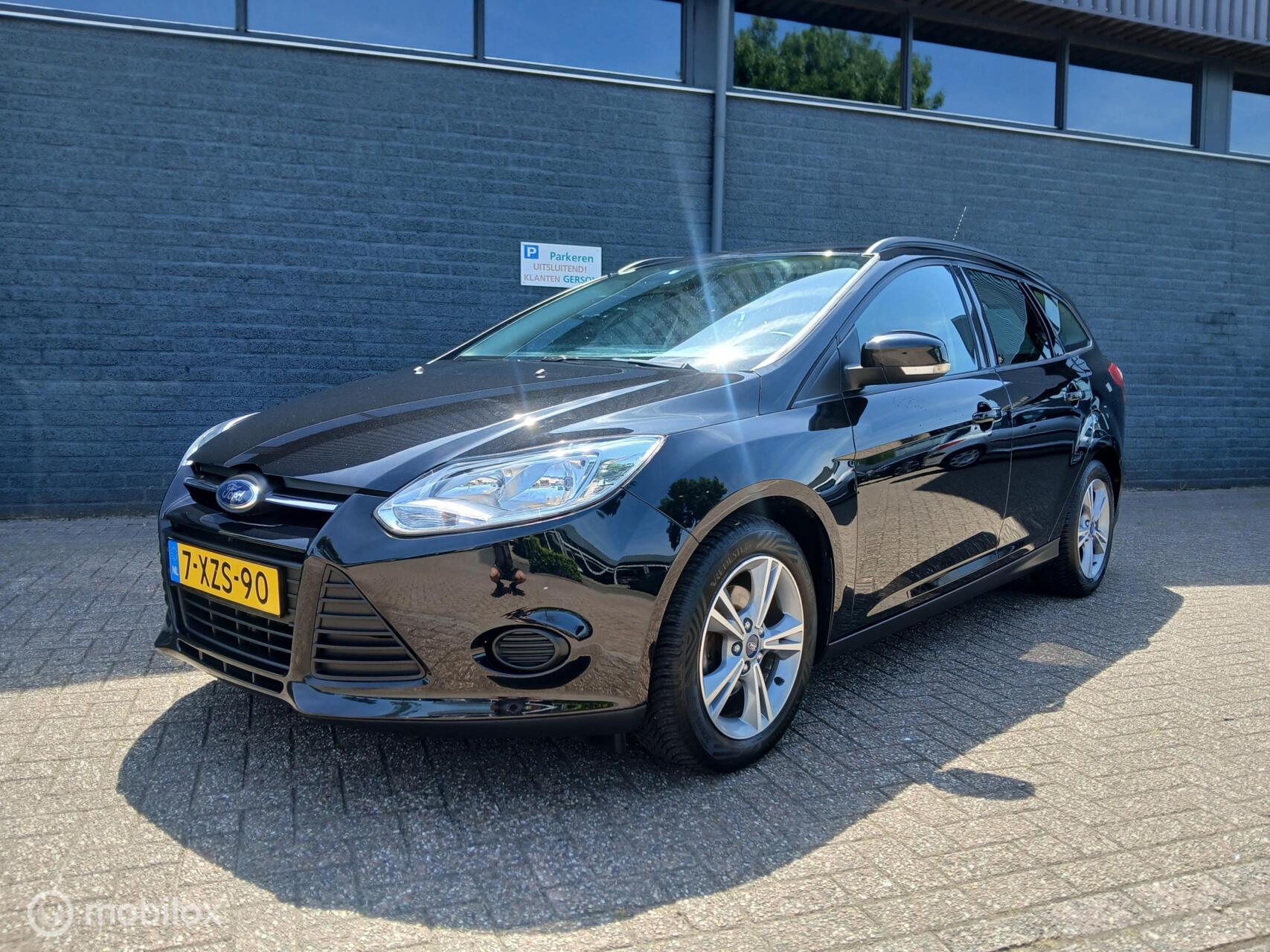 Foto van FORD FOCUS
