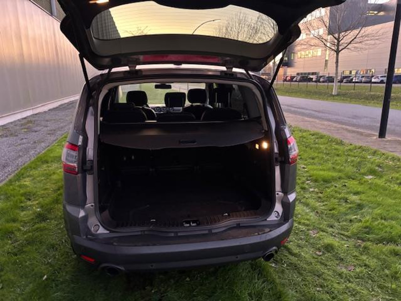 Foto van Ford S-max