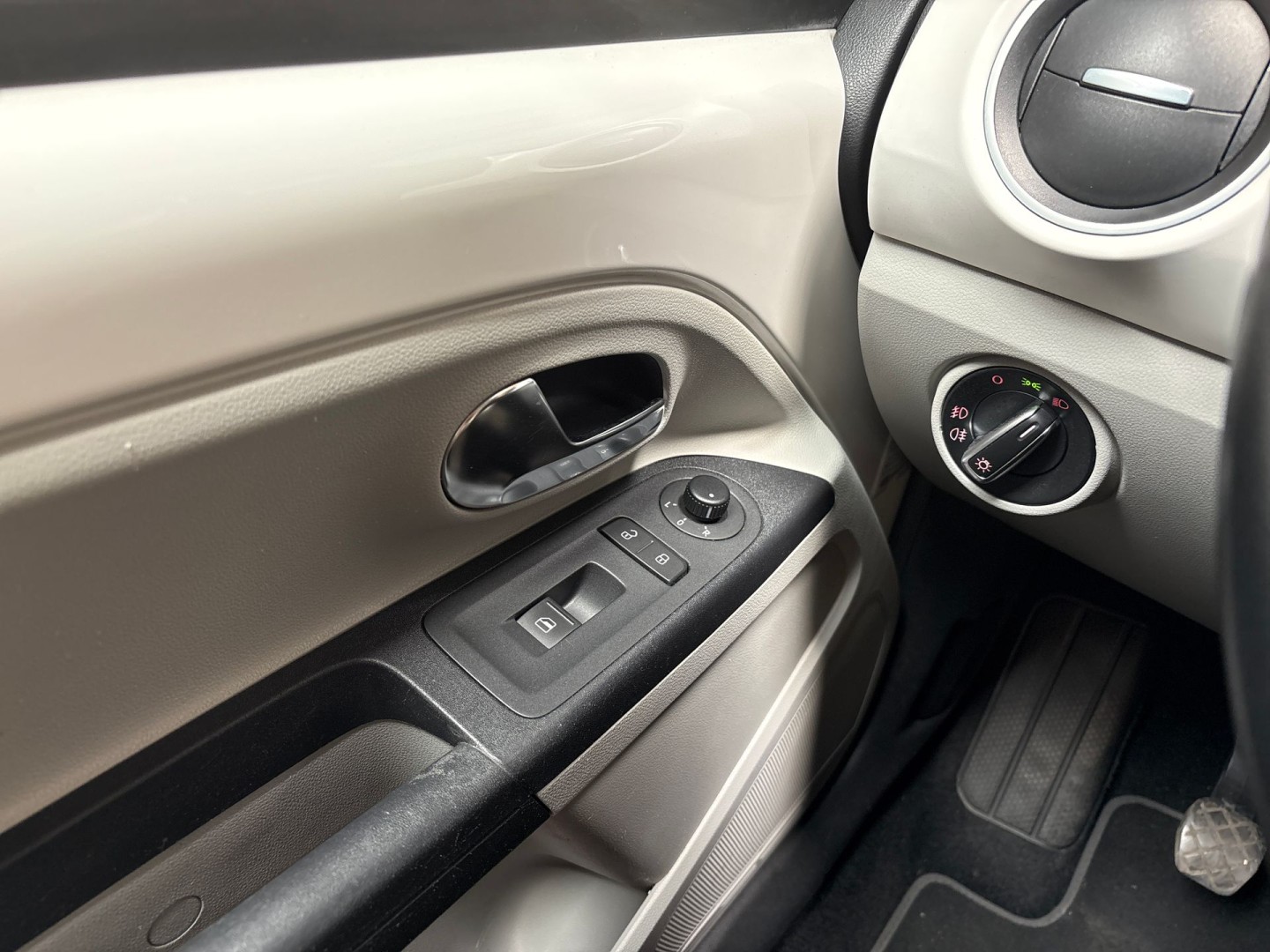 Foto van Seat Mii