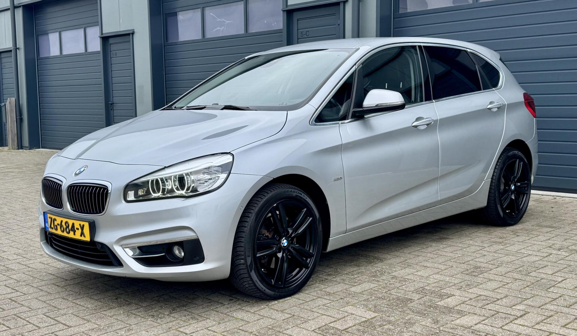 Foto van BMW 220i Active Tourer