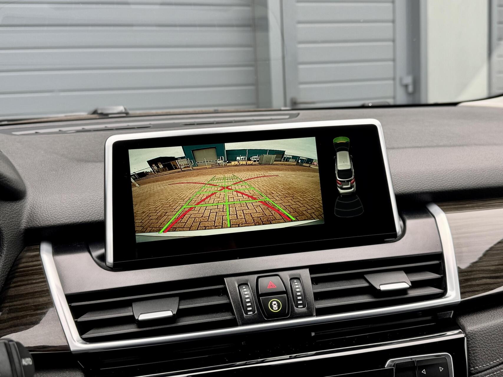 Foto van BMW 220i Active Tourer
