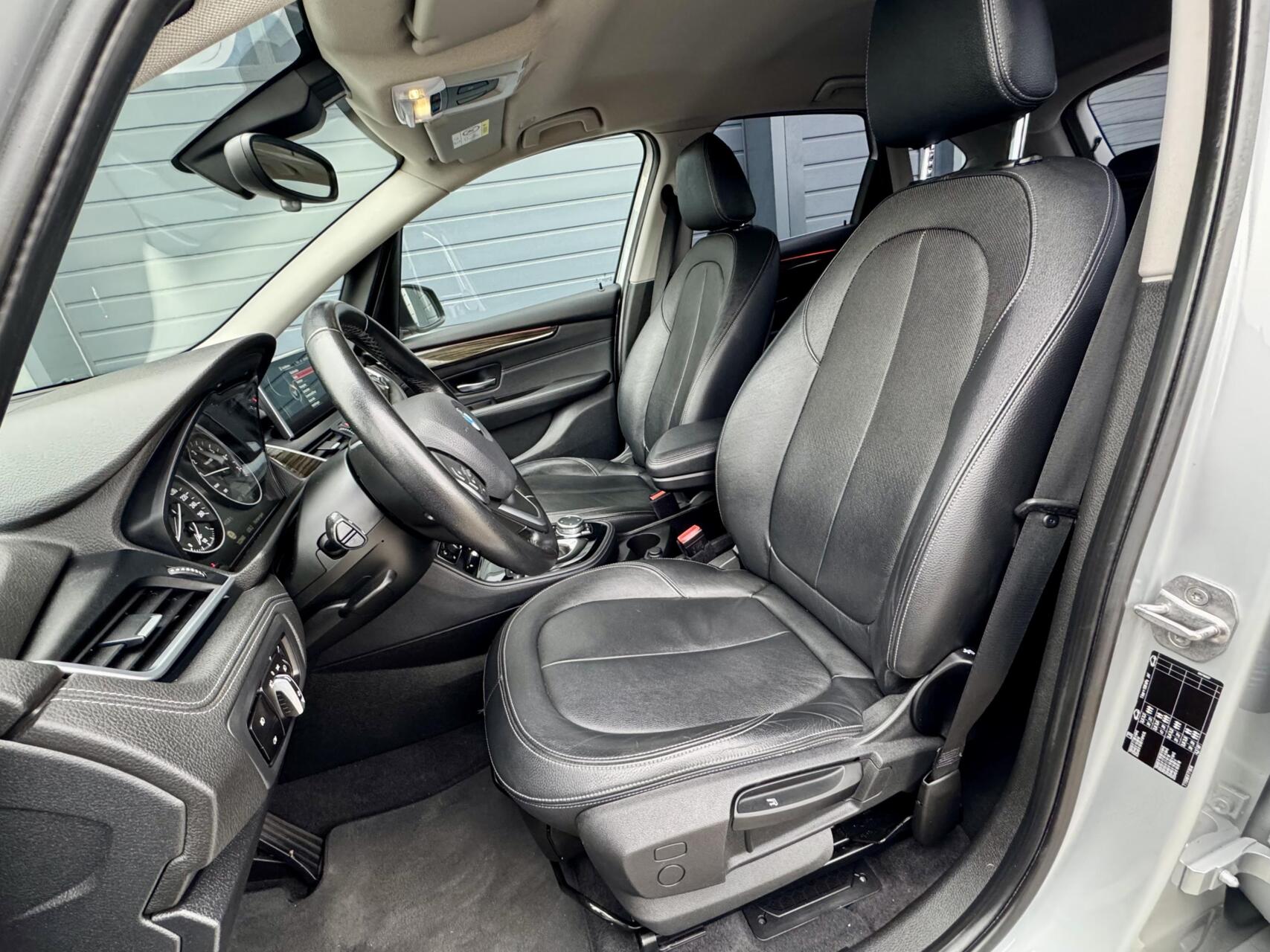Foto van BMW 220i Active Tourer