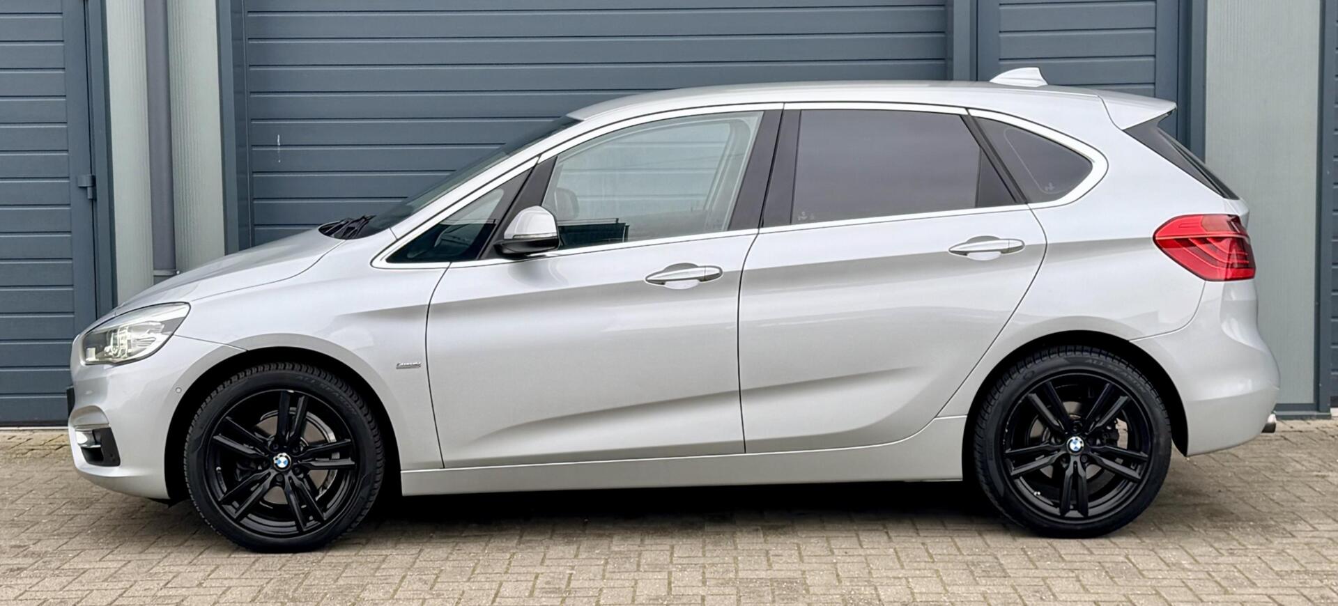 Foto van BMW 220i Active Tourer