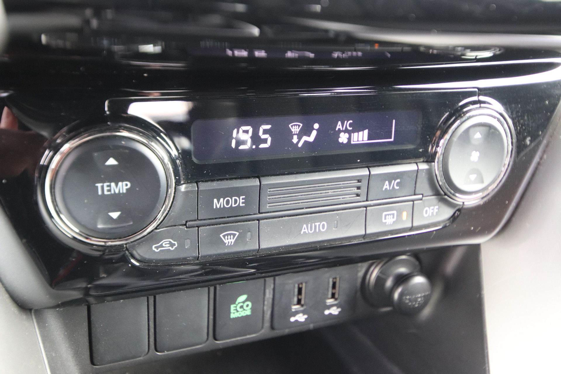 Foto van Mitsubishi Mitsubishi Eclipse Cross