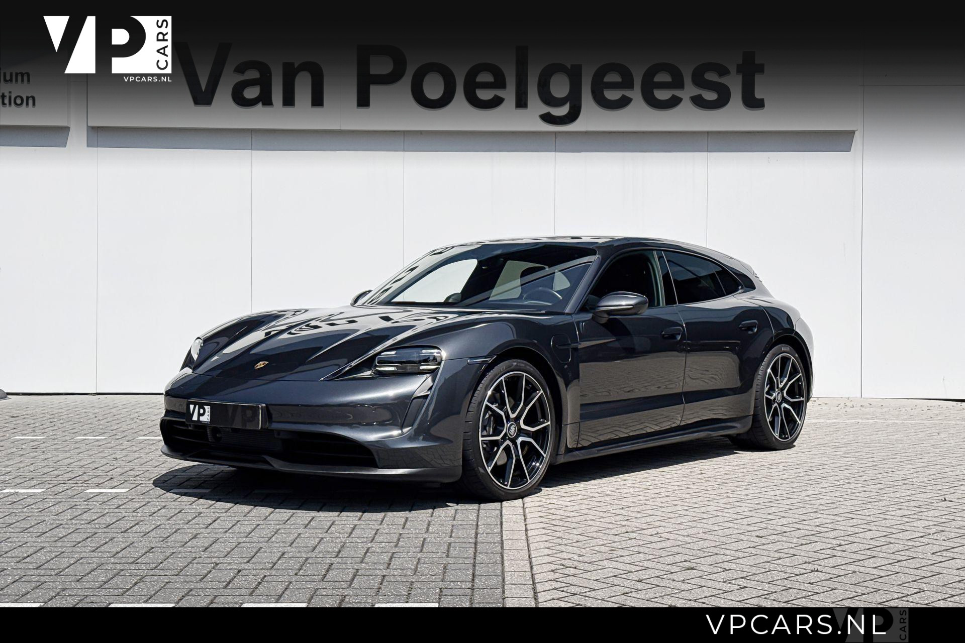 Foto van PORSCHE TAYCAN