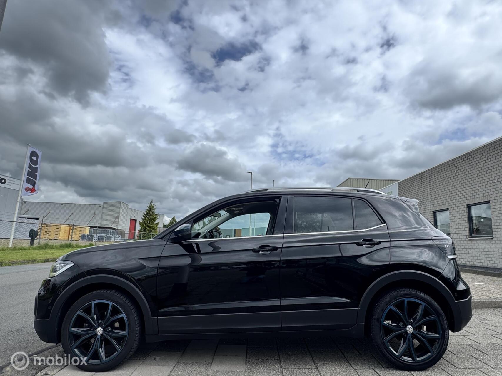 Foto van Volkswagen T-cross