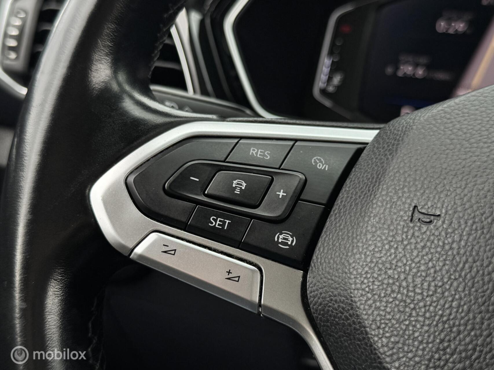 Foto van Volkswagen T-cross