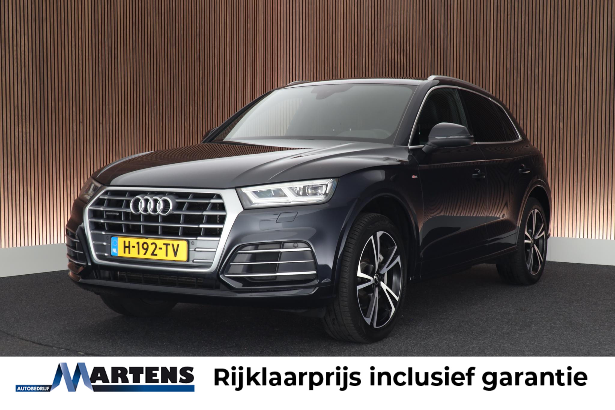 Audi Q5 50 TFSI e 299pk quattro 2x S-Line 2020 - voorkant