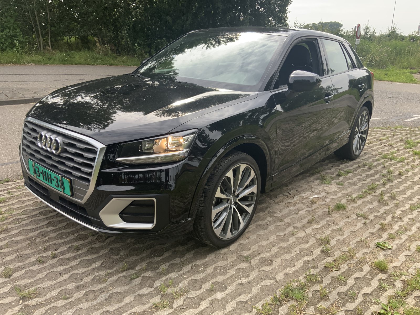 Audi Q2 2.0 TFSI q. Sp. PLS 2018 - voorkant