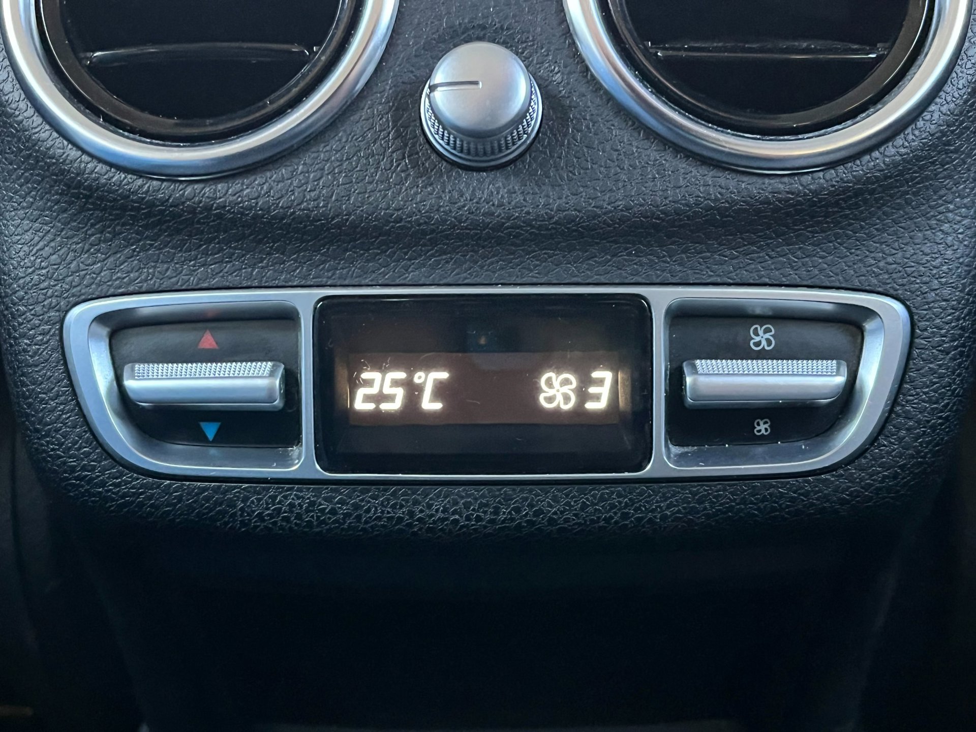 Foto van Mercedes-Benz C 350 E