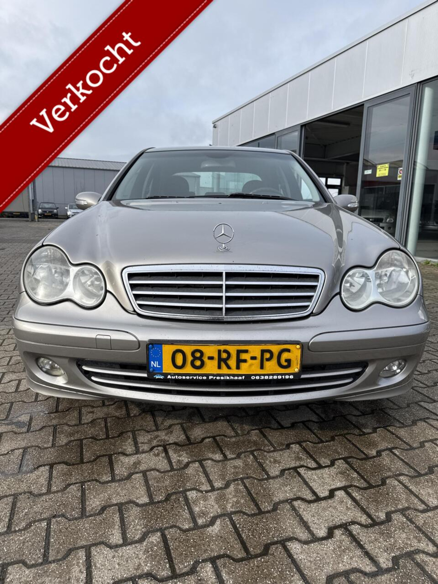 Foto van Mercedes-Benz C 180 Kompressor