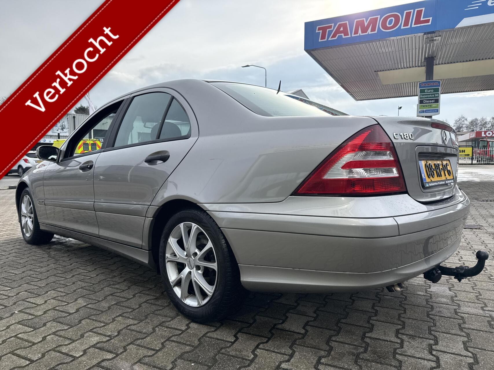 Foto van Mercedes-Benz C 180 Kompressor