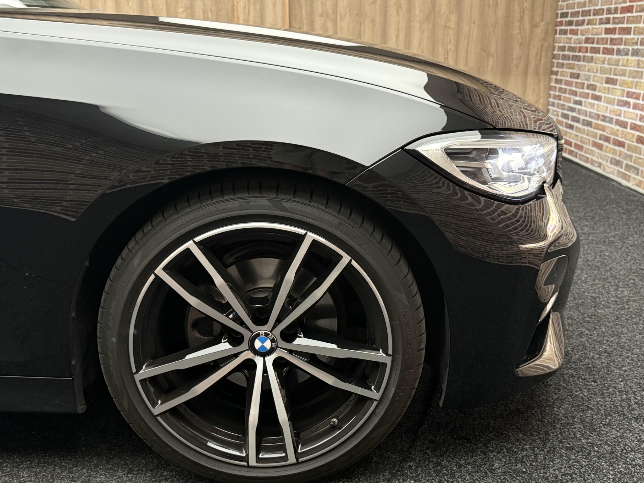 Foto van BMW 320i