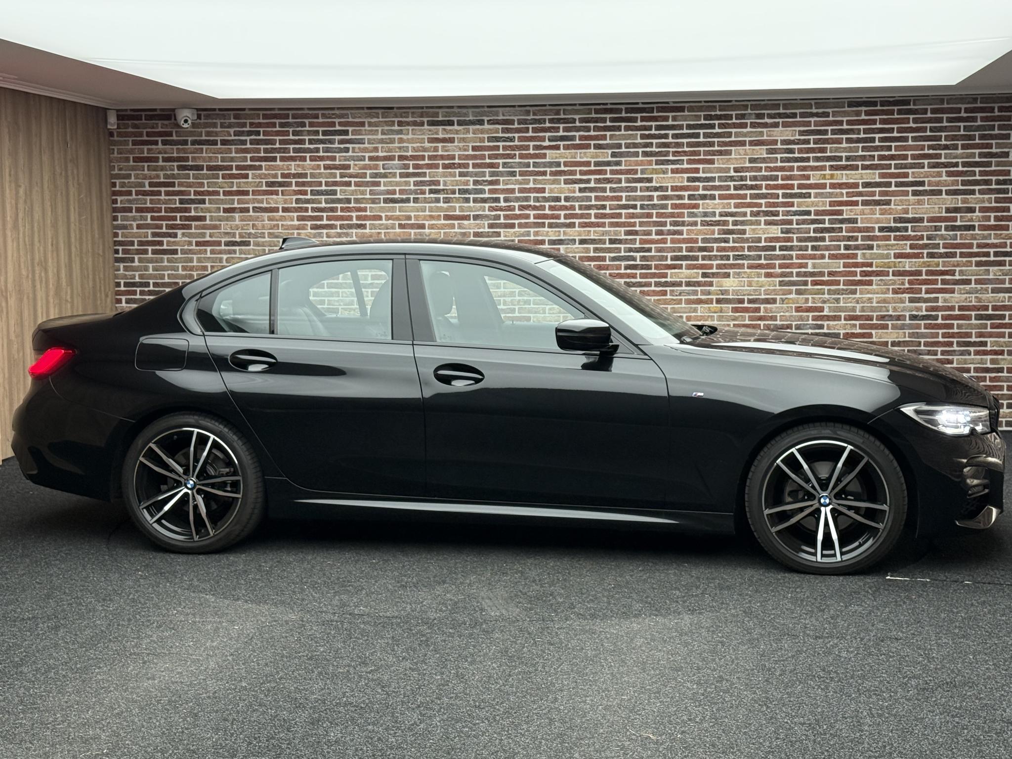 Foto van BMW 320i