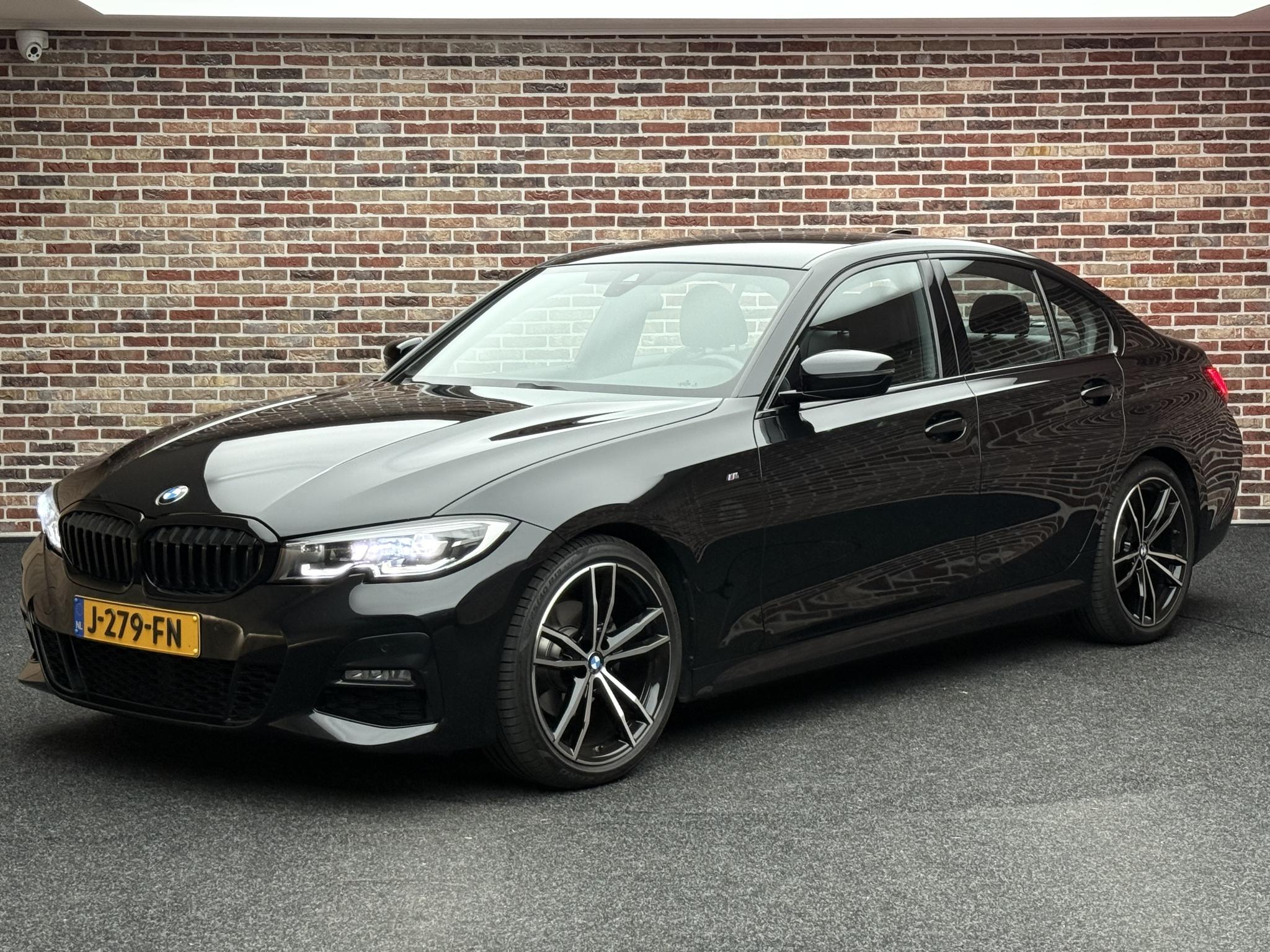 Foto van BMW 320i