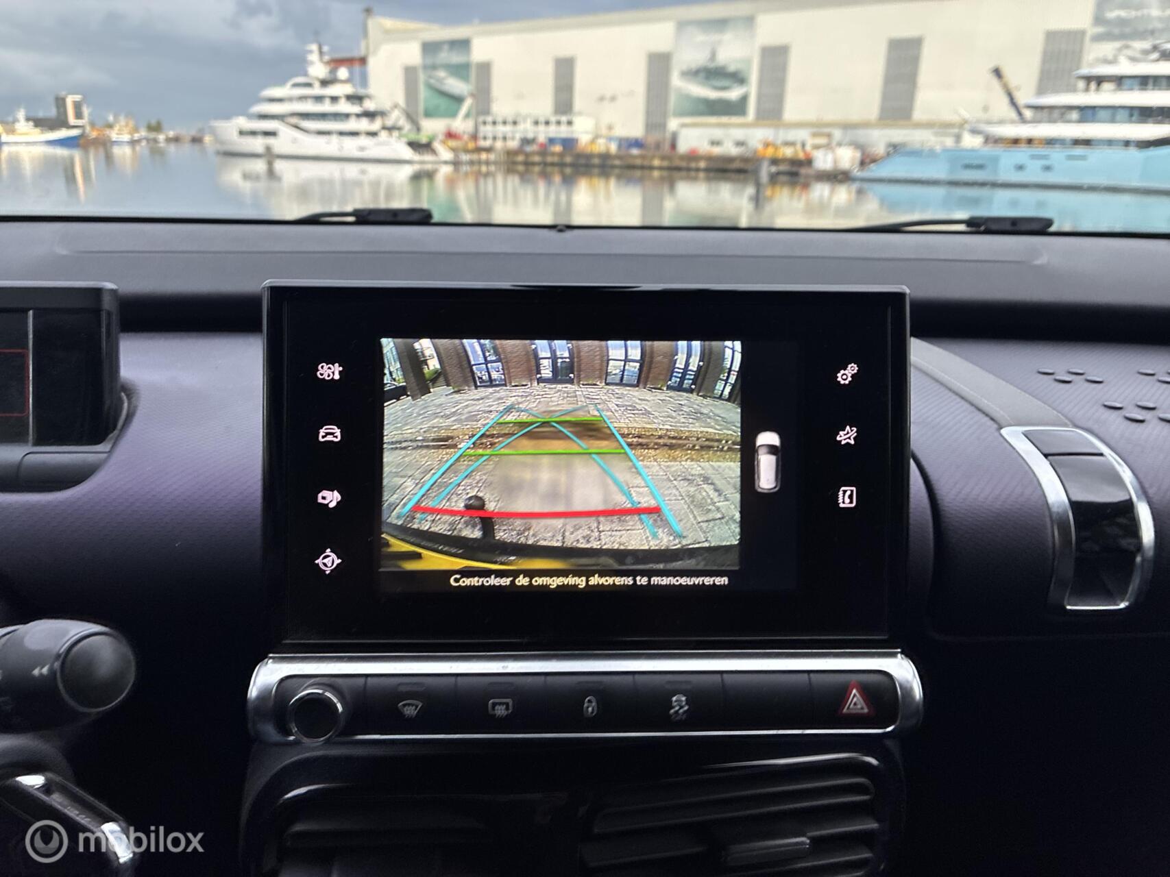 Foto van Citroen C4 Cactus