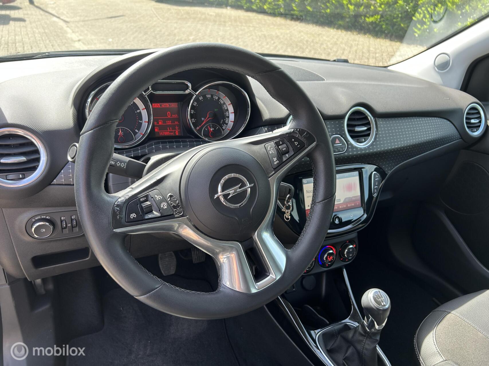 Foto van Opel Adam