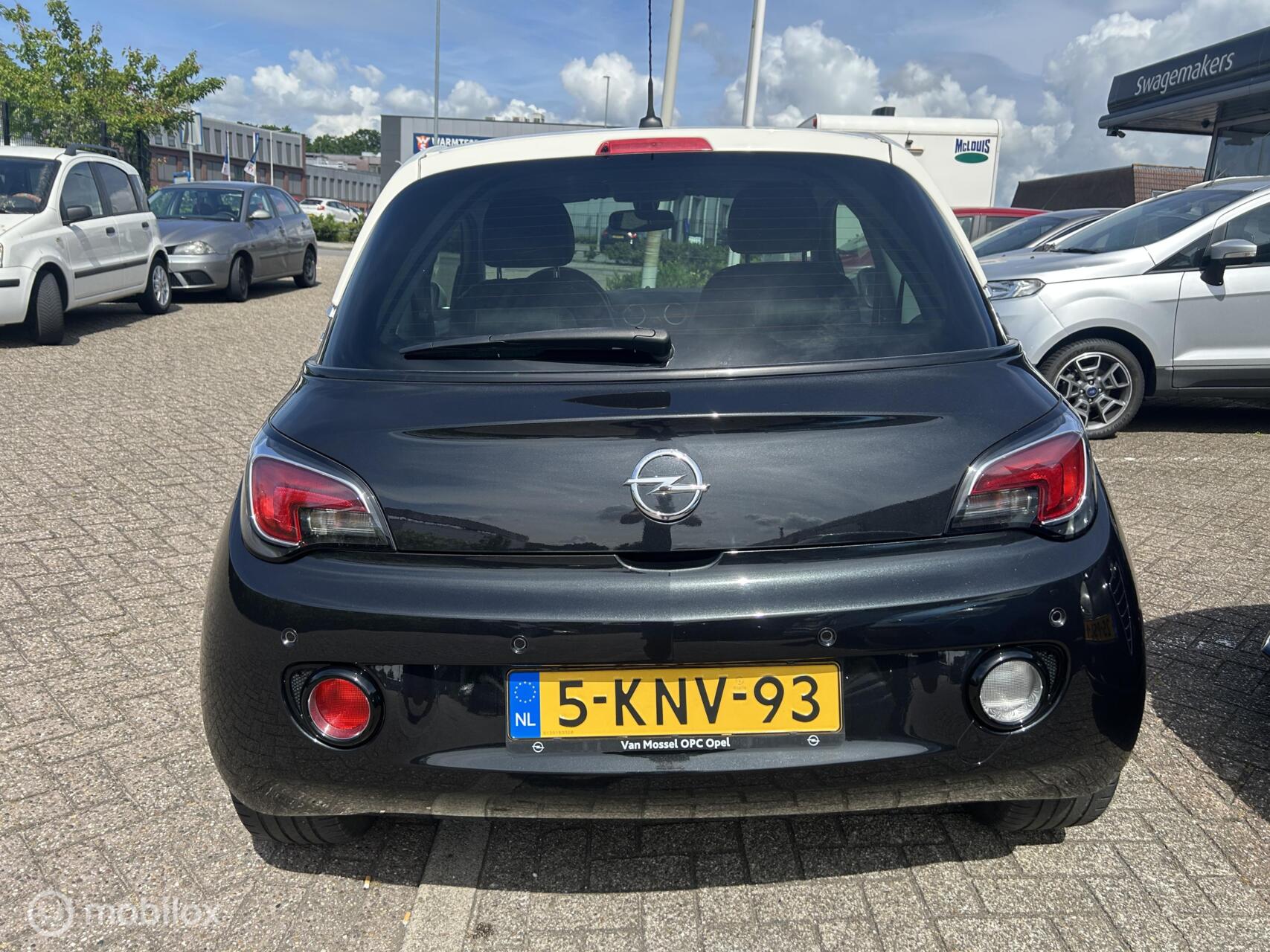 Foto van Opel Adam