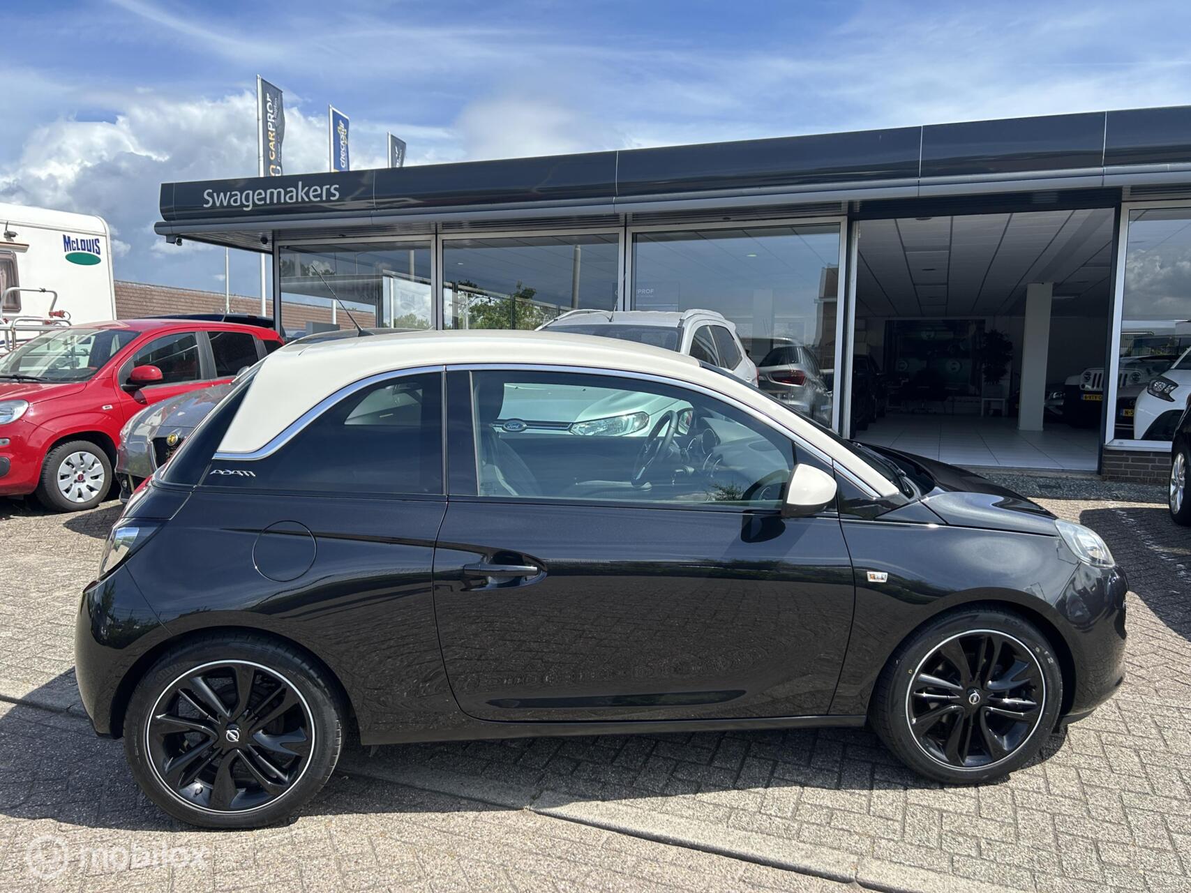 Foto van Opel Adam