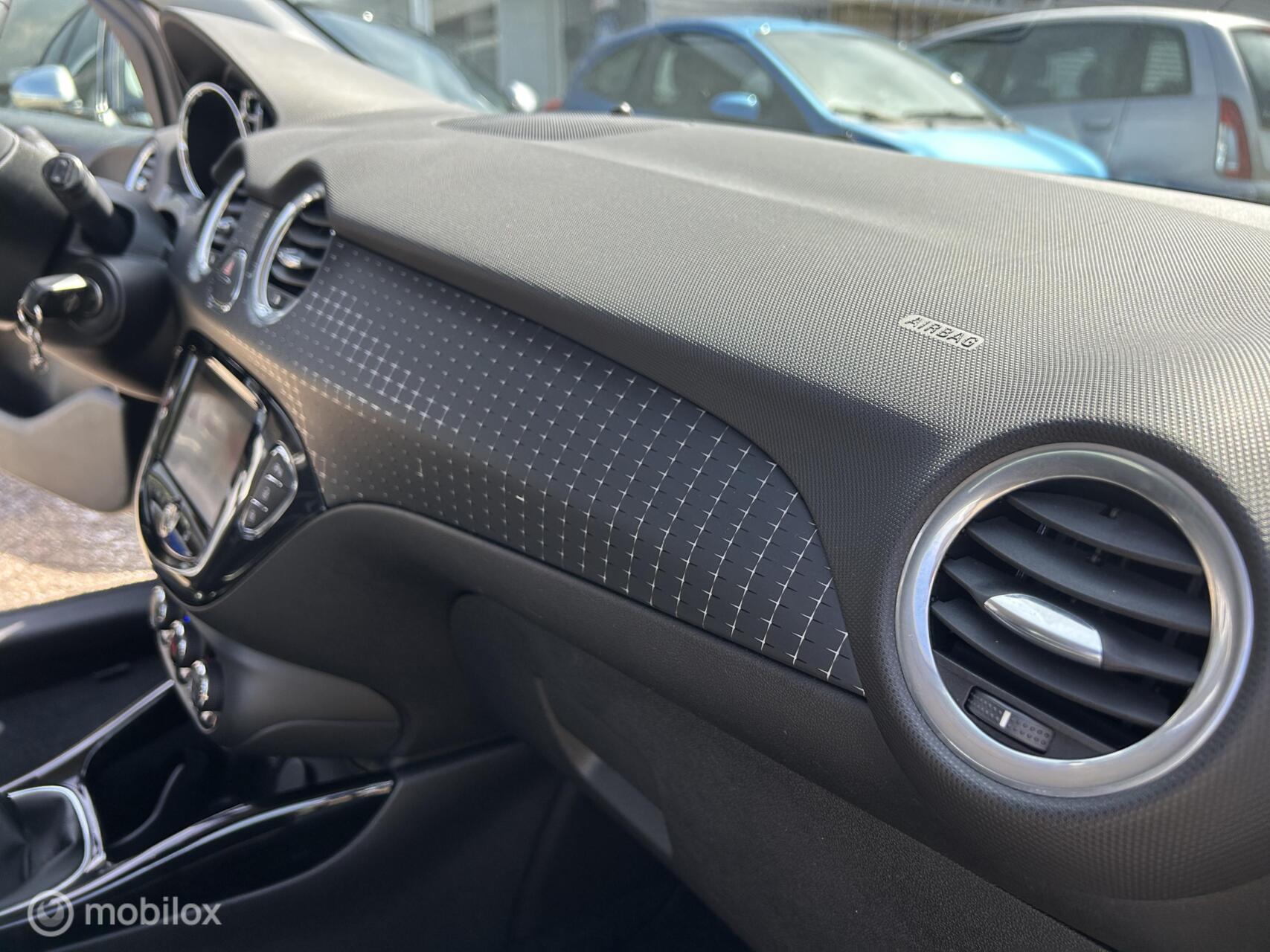 Foto van Opel Adam