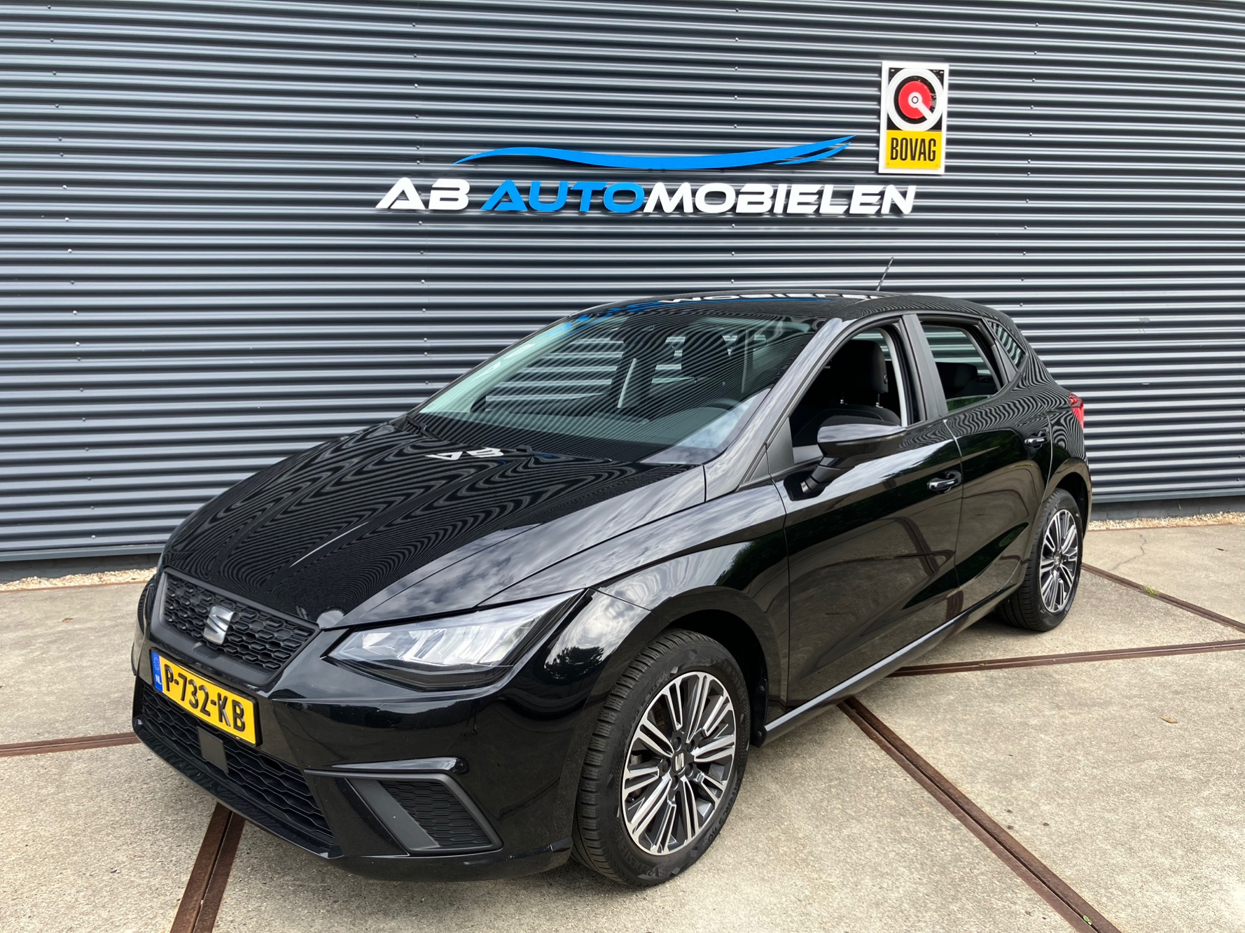 Seat Ibiza 1.0 TSI CARPLAY/ PARKEERSENSOREN 2022 - voorkant