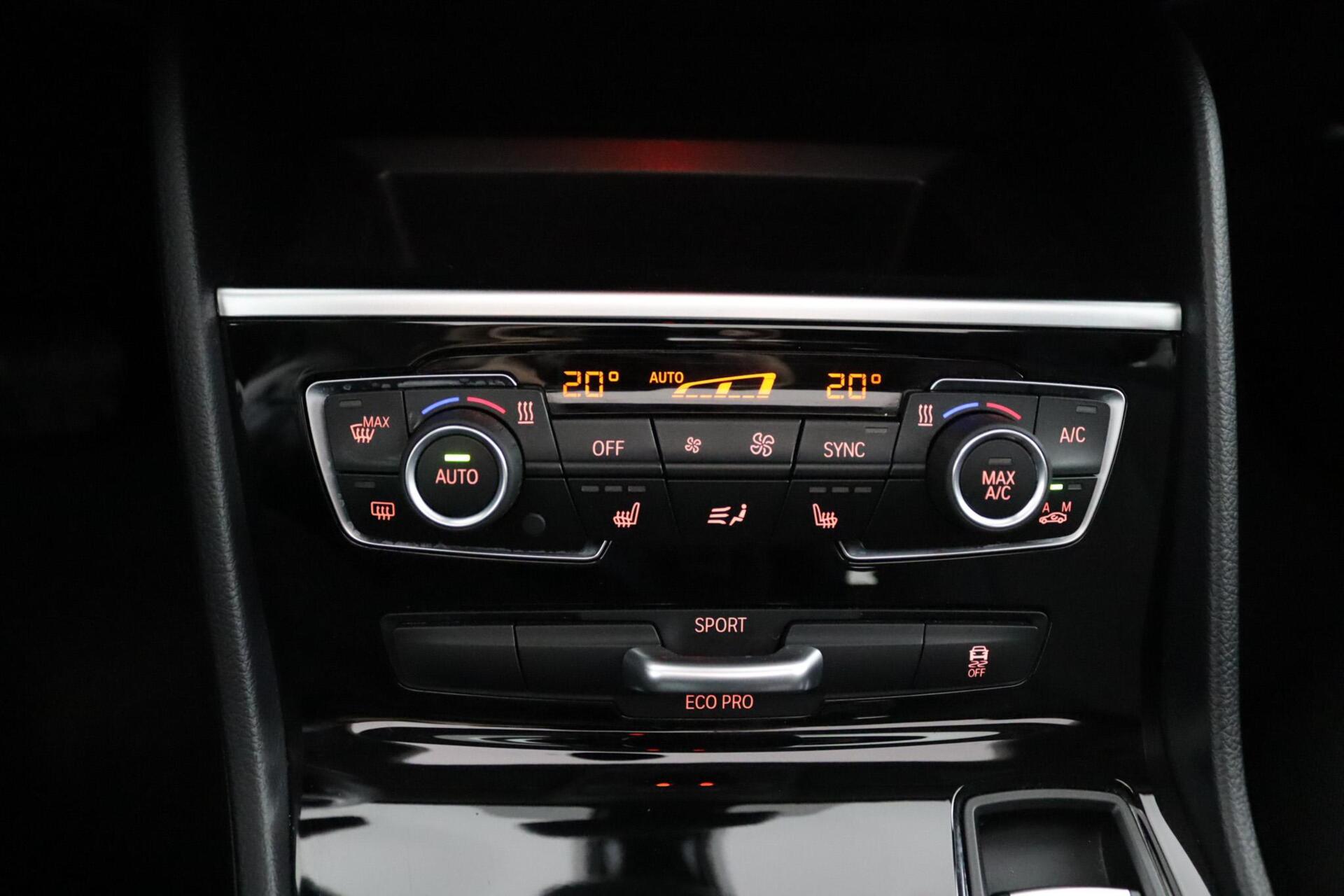 Foto van BMW 218i Active Tourer
