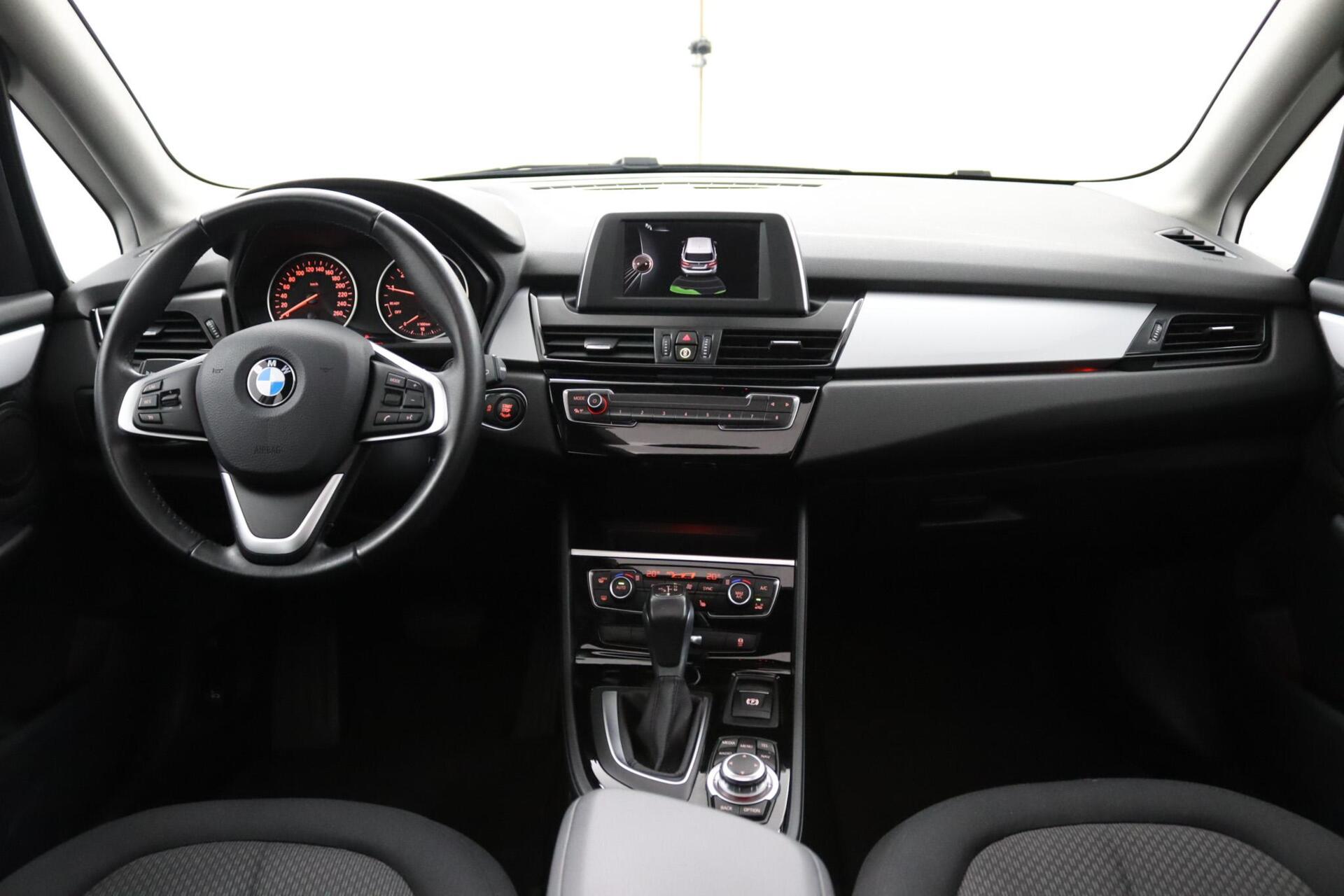 Foto van BMW 218i Active Tourer