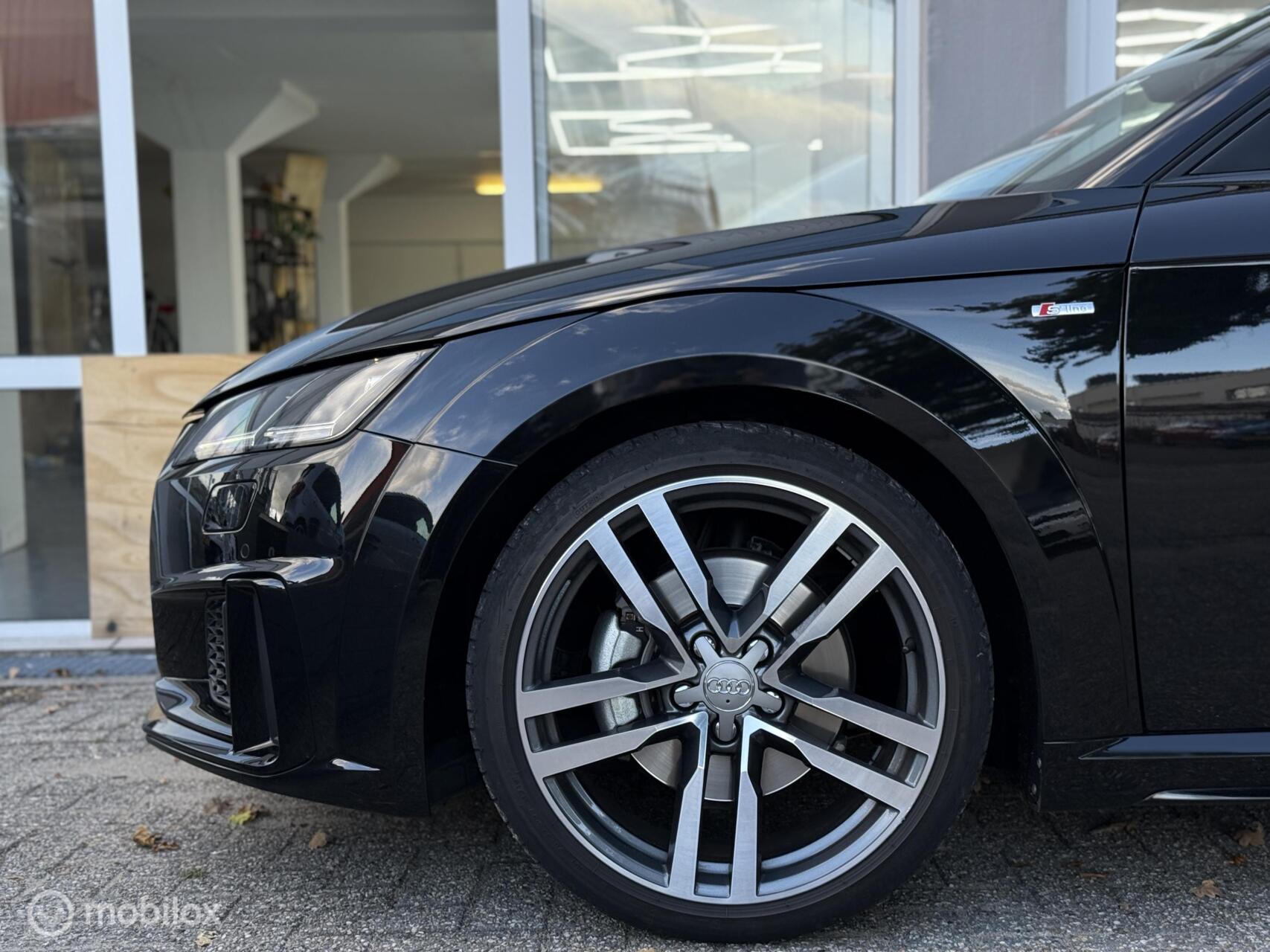 Foto van Audi TT Roadster
