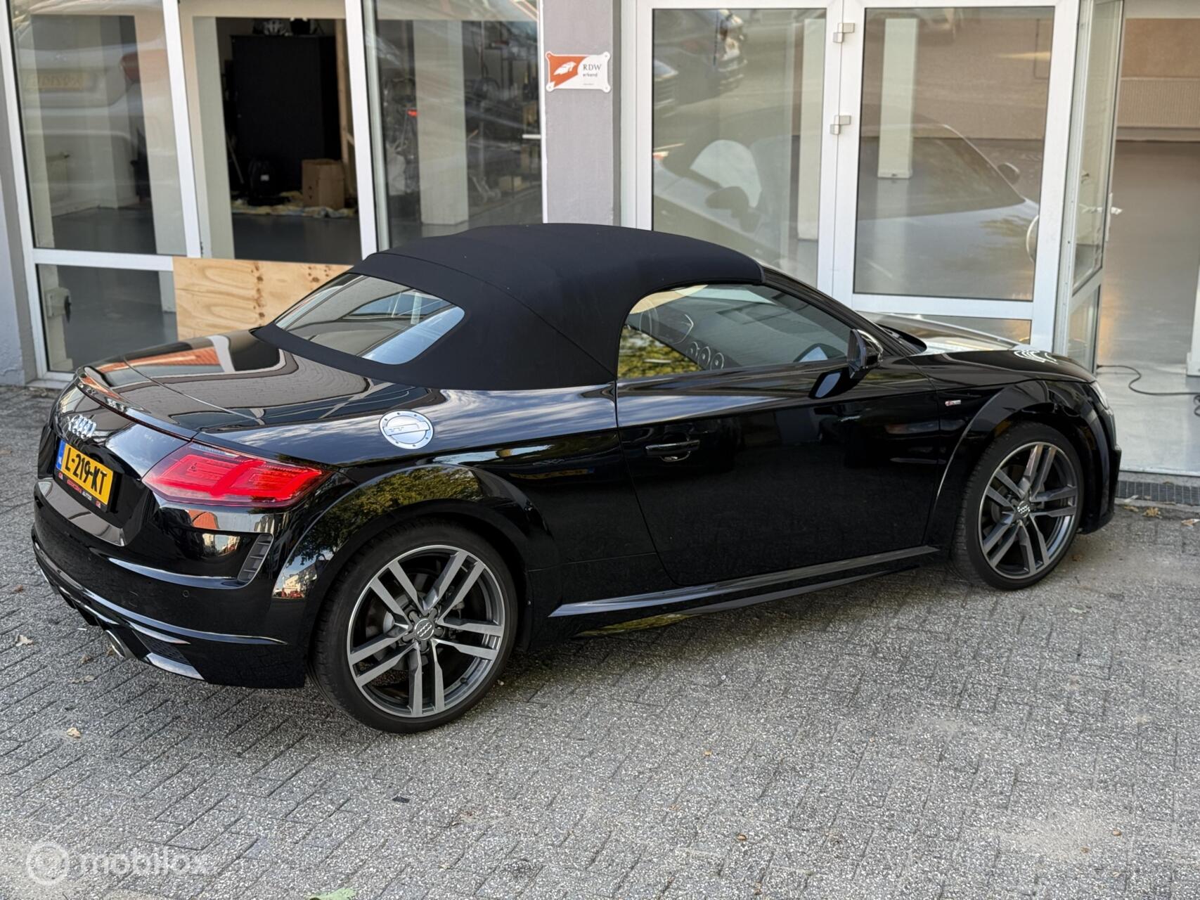 Foto van Audi TT Roadster